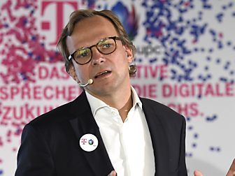 T-Mobile/UPC-Chef Andreas Bierwirth erläuterte den Zukauf