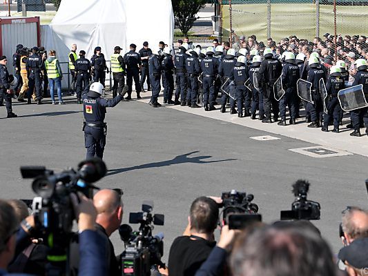 Übung stand unter dem Titel "Pro Borders" Übung stand unter dem Titel "Pro Borders"