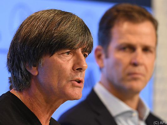 Löw sah Arroganz, Bierhoff Selbstgefälligkeit im deutschen Auftreten Löw sah Arroganz, Bierhoff Selbstgefälligkeit im deutschen Auftreten