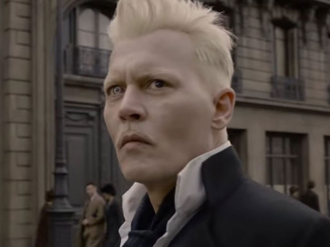 Jonny Depp spielt den dunklen Zauberer Gellert Grindelwald in "Fantastic Beasts 2 - Grindelwalds Verbrechen" Jonny Depp spielt den dunklen Zauberer Gellert Grindelwald in "Fantastic Beasts 2 - Grindelwalds Verbrechen"