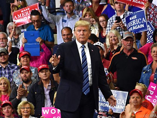 Donald Trump bei Wahlkampfveranstaltung im Angriffsmodus