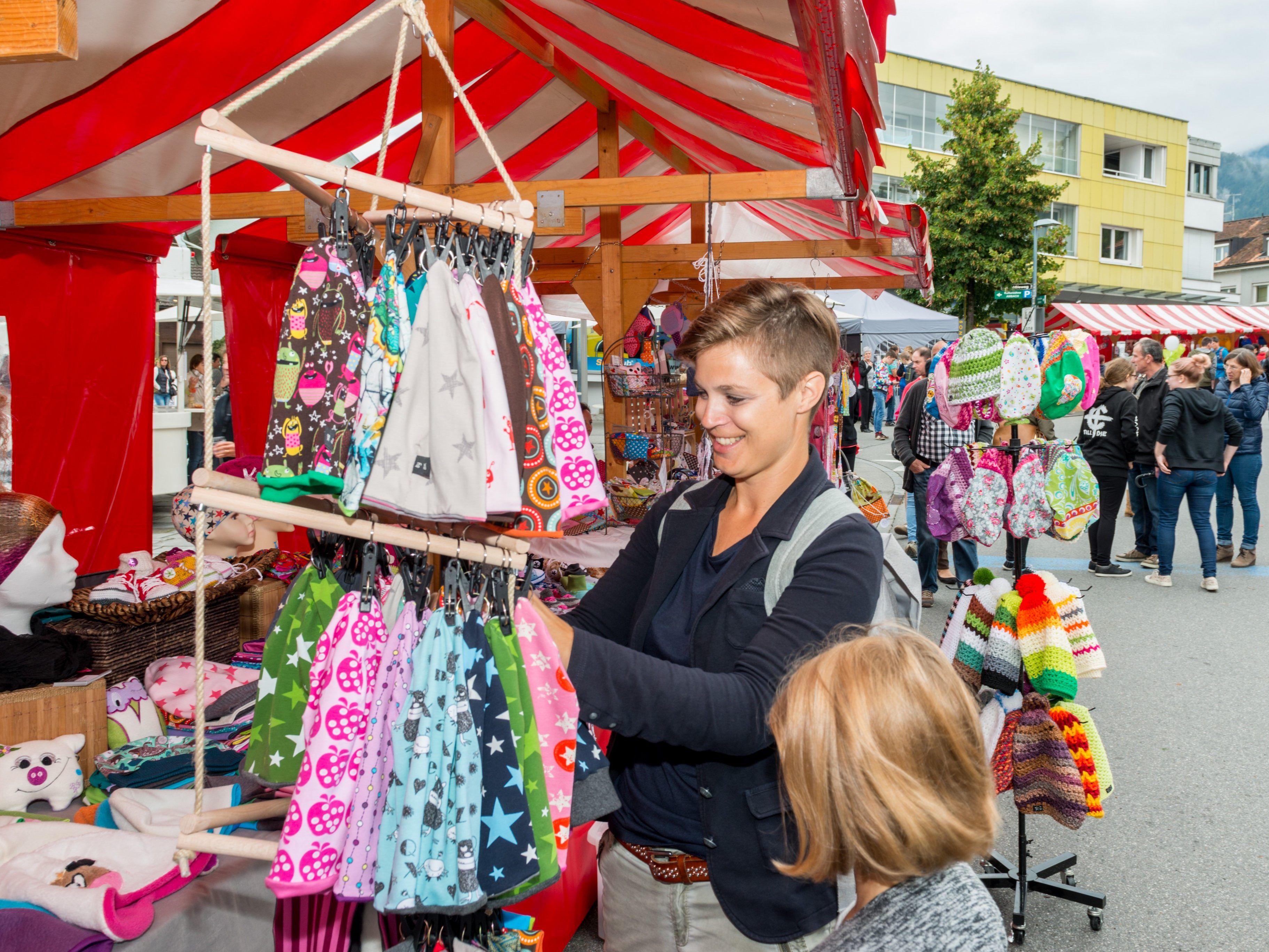 Auch dieses Jahr wird der Junker Jonas Markt ein attraktives Angebot an Marktständen bieten Auch dieses Jahr wird der Junker Jonas Markt ein attraktives Angebot an Marktständen bieten
