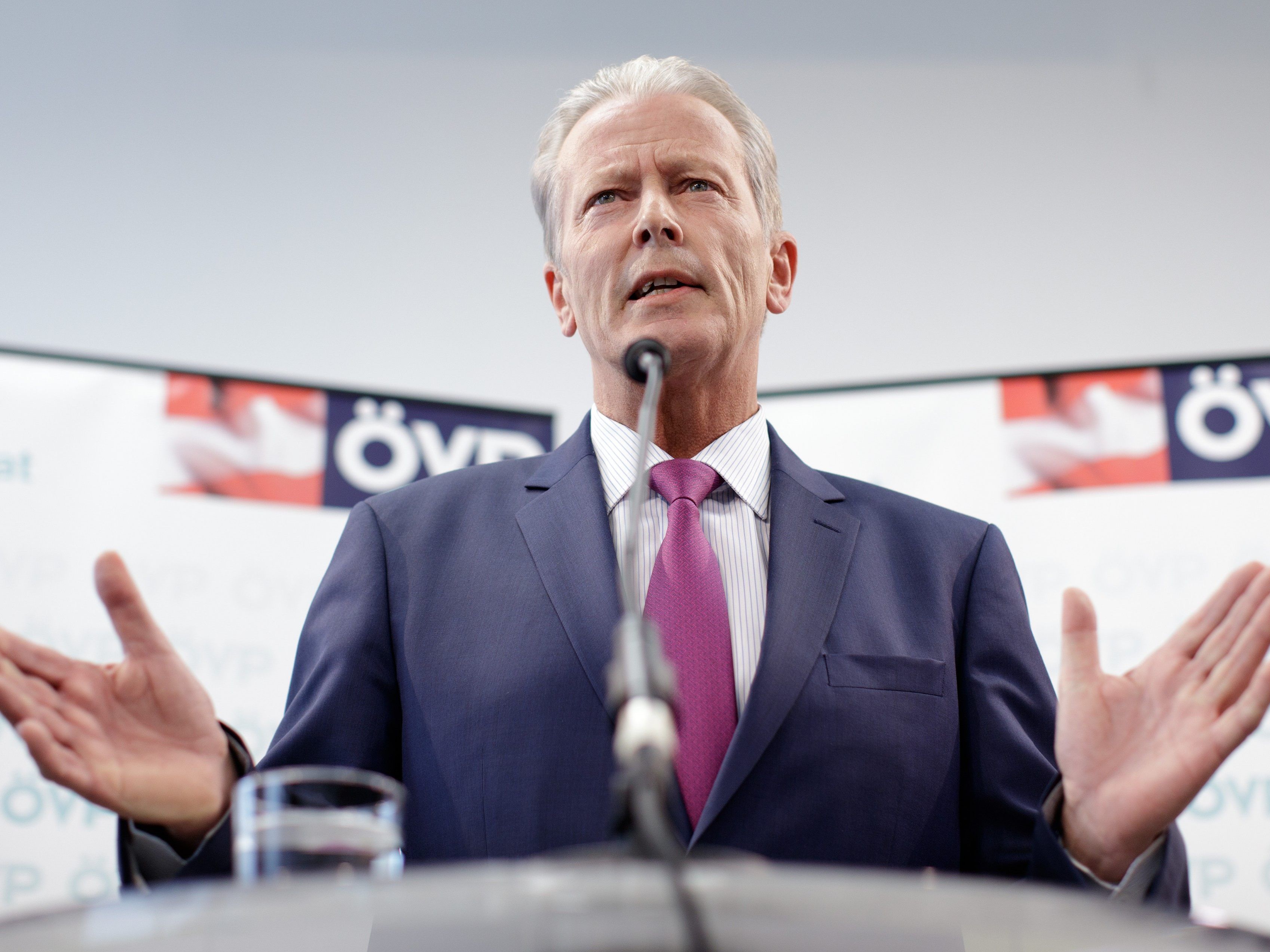 Mitterlehner lässt mit Kritik aufhorchen. Mitterlehner lässt mit Kritik aufhorchen.