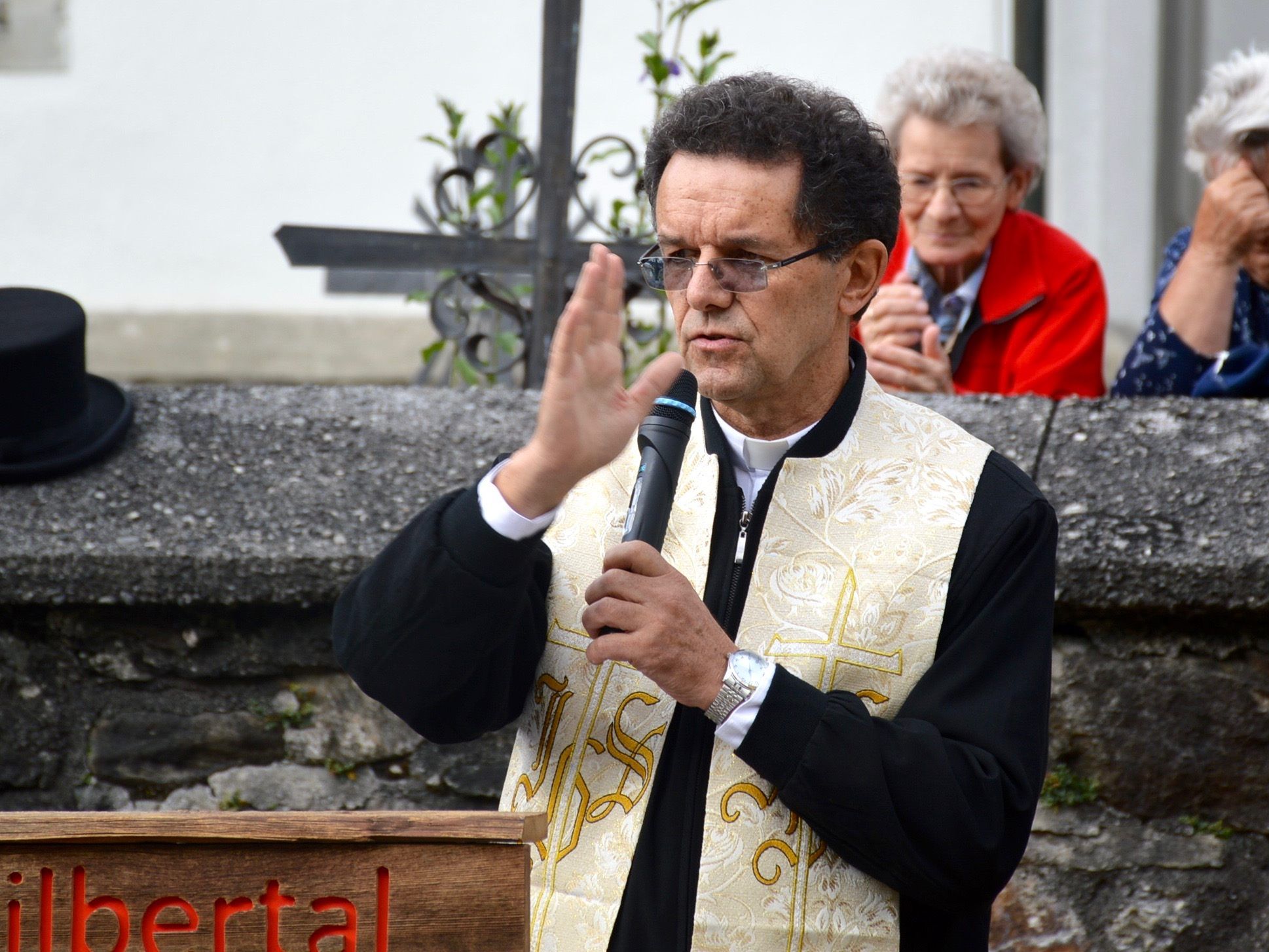 Pfarrer Georg Nigsch aus Tschagguns Pfarrer Georg Nigsch aus Tschagguns