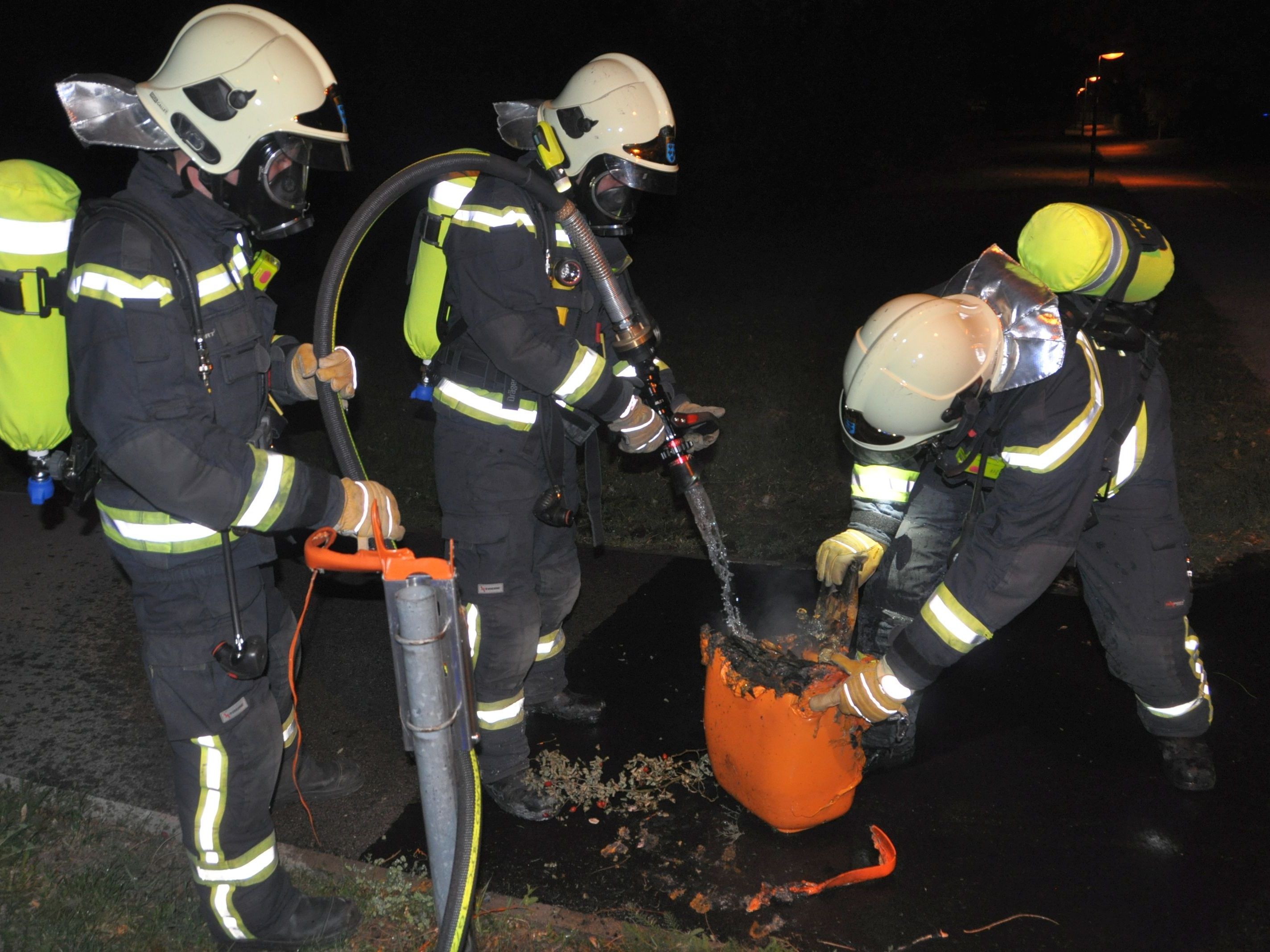 Die Einsatzkräfte konnten den Kleinbrand schnell löschen.