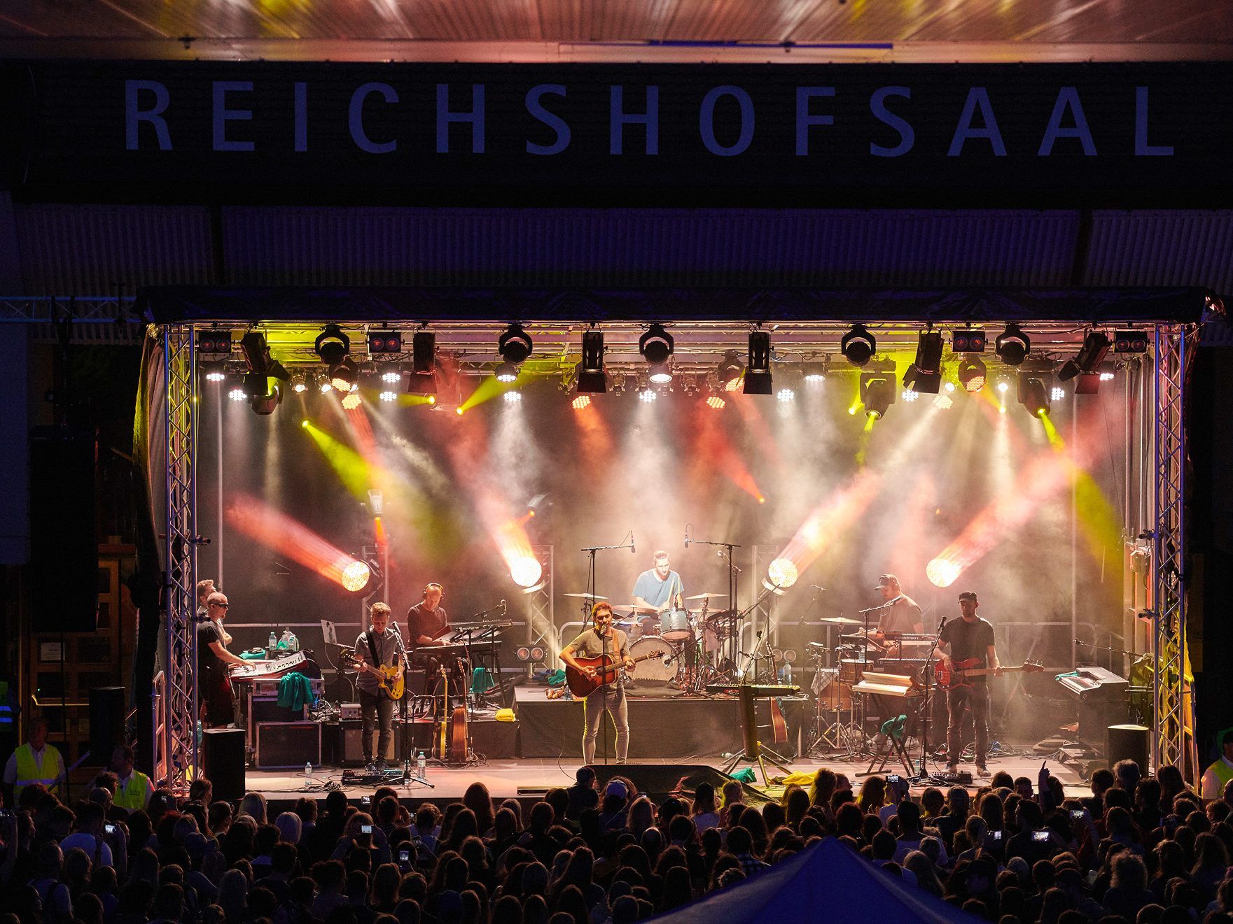 3.000 Fans feierten am 20. Juli mit Julian LePlay eine perfekte Sommerparty. 3.000 Fans feierten am 20. Juli mit Julian LePlay eine perfekte Sommerparty.