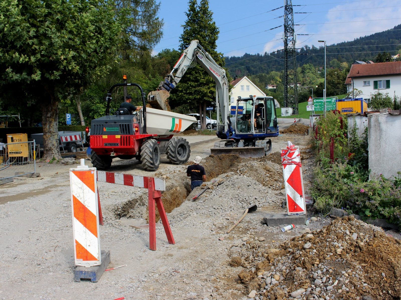 Noch drei Wochen dauern die umfassenden Sanierungsarbeiten am Beginn der rund sieben Kilometer langen Gemeindestraße von Lochau auf den Pfänder.