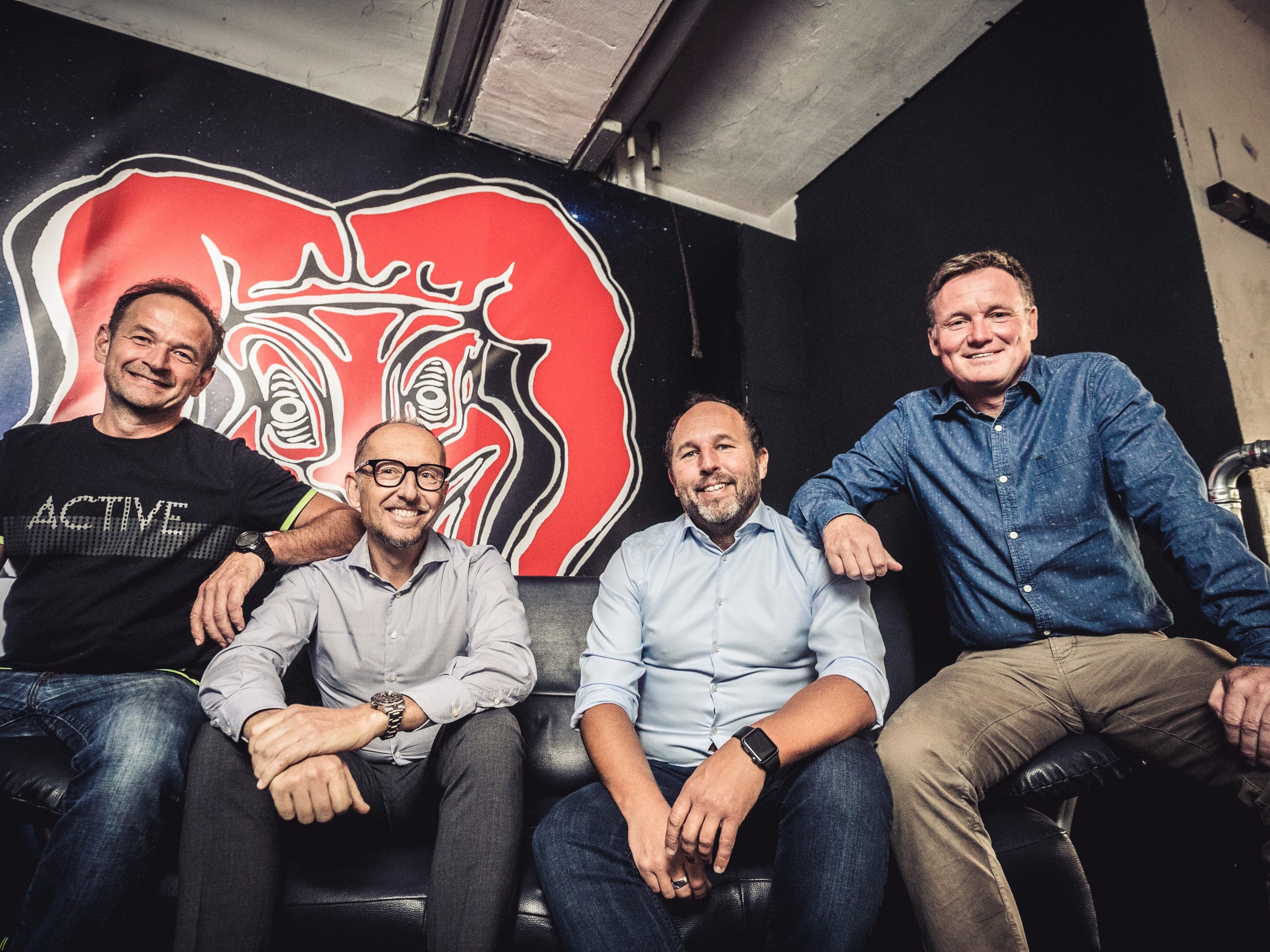 Reinhard Mennel, Markus Feurstein, Gerald Peter und Jürgen Spiegel veranstalten seit 20 Jahren das berühmt-berüchtigte Steinebach-Clubbing. Ein Grund zum Feiern! Reinhard Mennel, Markus Feurstein, Gerald Peter und Jürgen Spiegel veranstalten seit 20 Jahren das berühmt-berüchtigte Steinebach-Clubbing. Ein Grund zum Feiern!