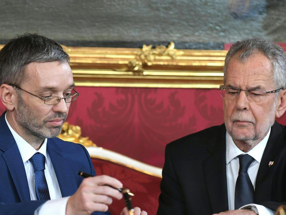 Bundespräsident: "Jede Einschränkung von Pressefreiheit ist inakzeptabel" Bundespräsident: "Jede Einschränkung von Pressefreiheit ist inakzeptabel"