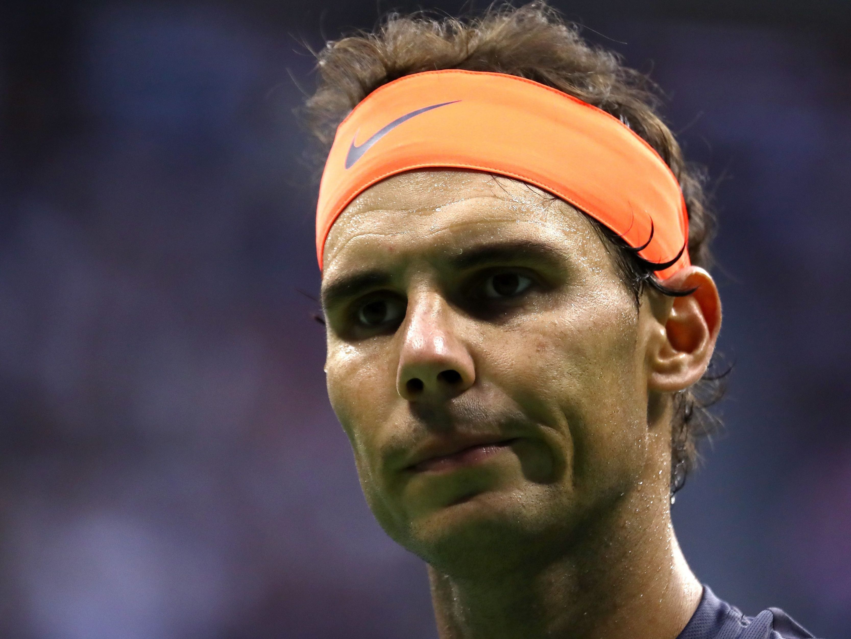 Tennis-Star Rafael Nadal bot Betroffenen seine Hilfe an.