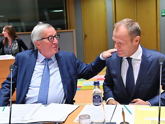 Juncker und Tusk hoffen auf geregelten Brexit