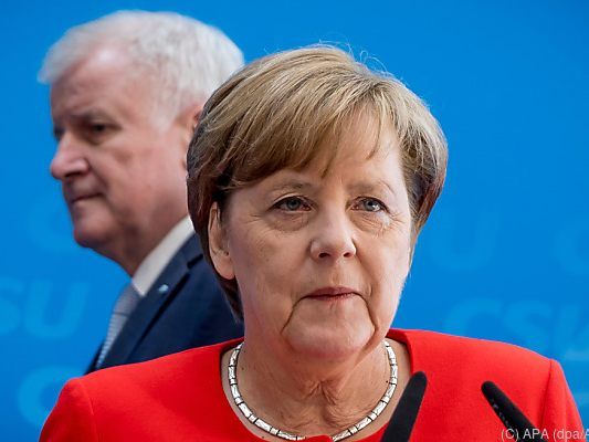 Merkel geht. Folgt Seehofer? Merkel geht. Folgt Seehofer?