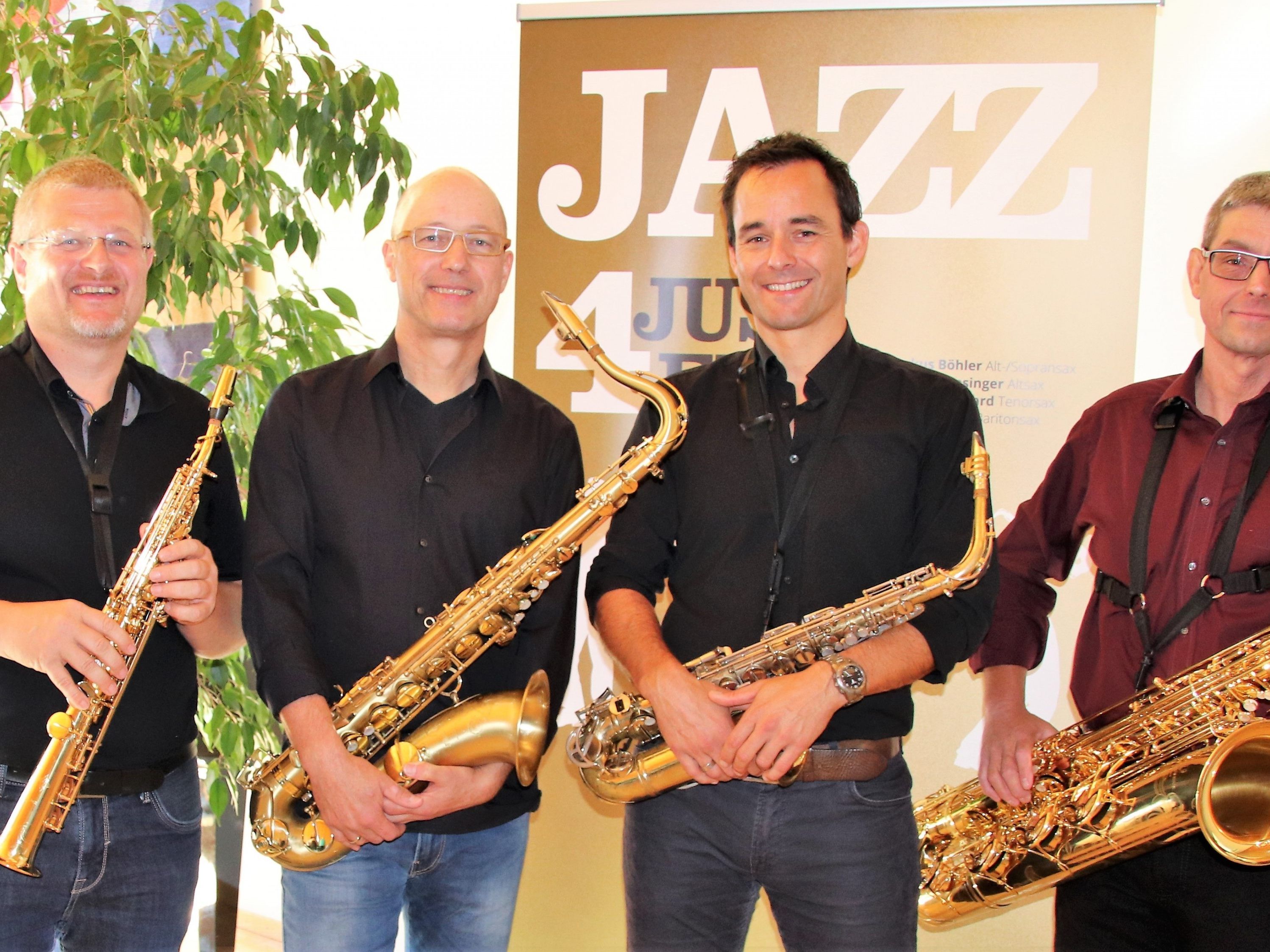 Markus Böhler, Robert Bernhard, Mathias Giesinger und Stefan Geiger. Markus Böhler, Robert Bernhard, Mathias Giesinger und Stefan Geiger.