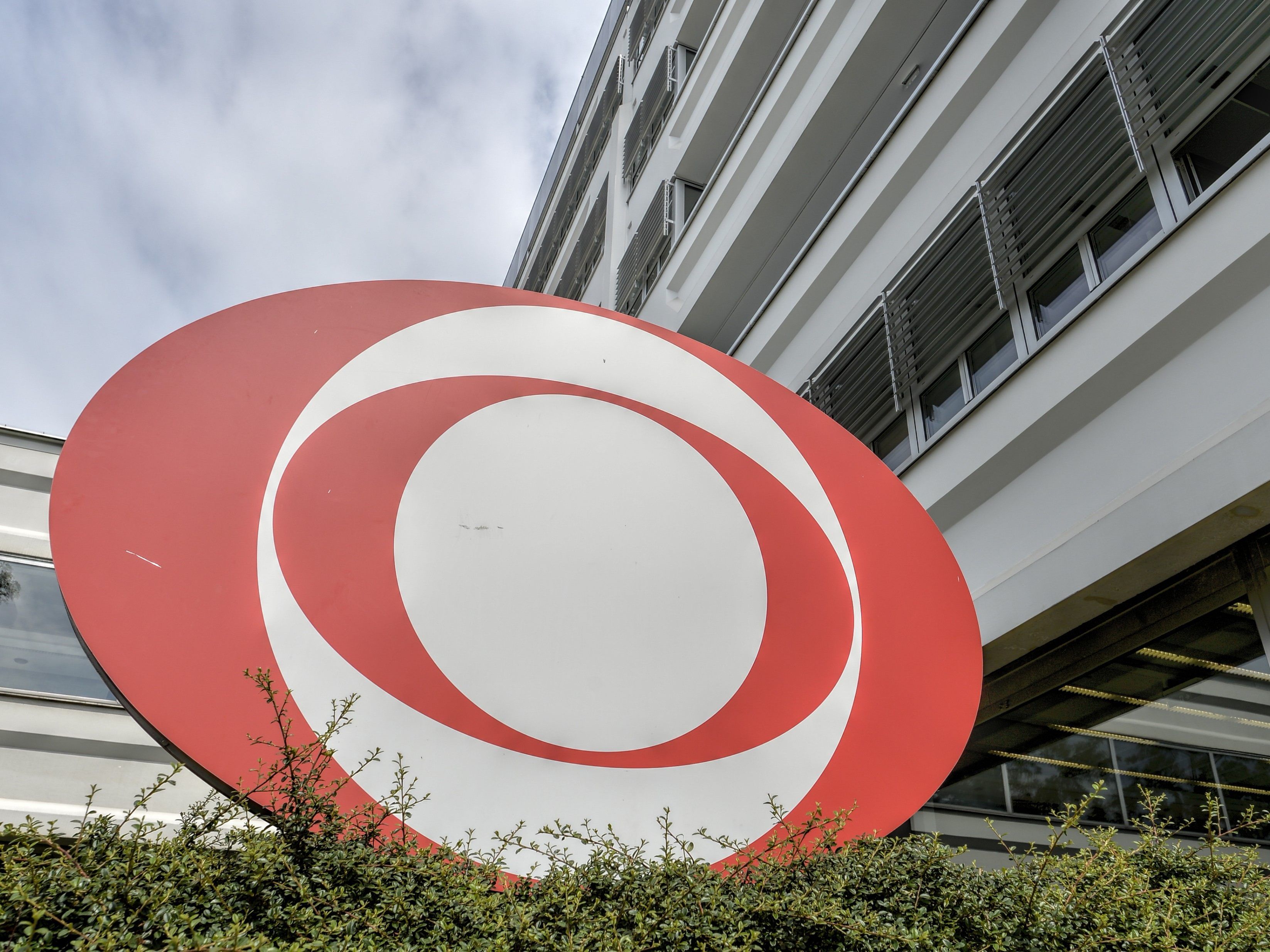 Mediensprecher Jenewein hinterfragt ORF-"Gebührenhoheit". Mediensprecher Jenewein hinterfragt ORF-"Gebührenhoheit".