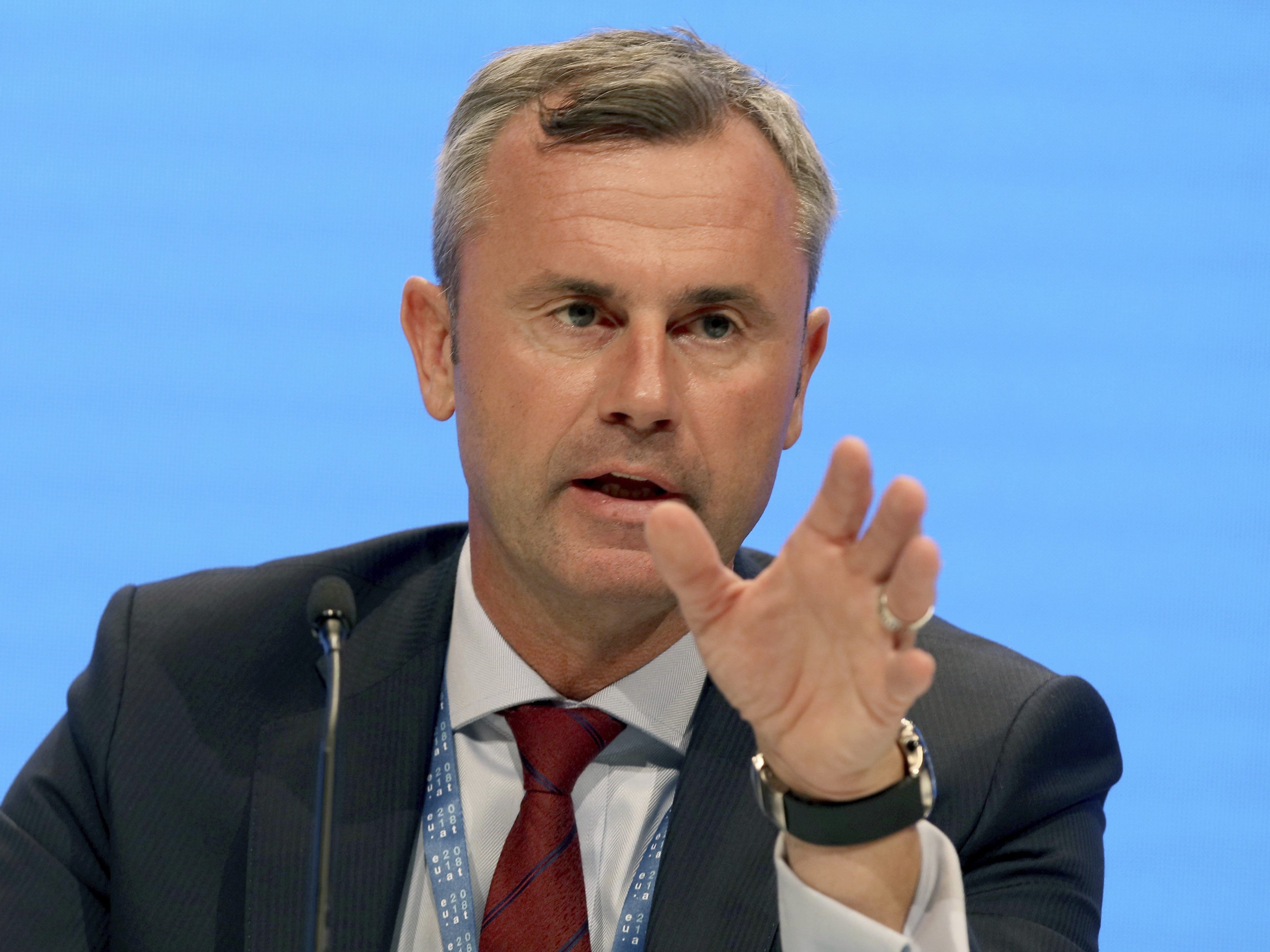 Norbert Hofer rechnet mit einer Abschaffung der Zeitumstellung.