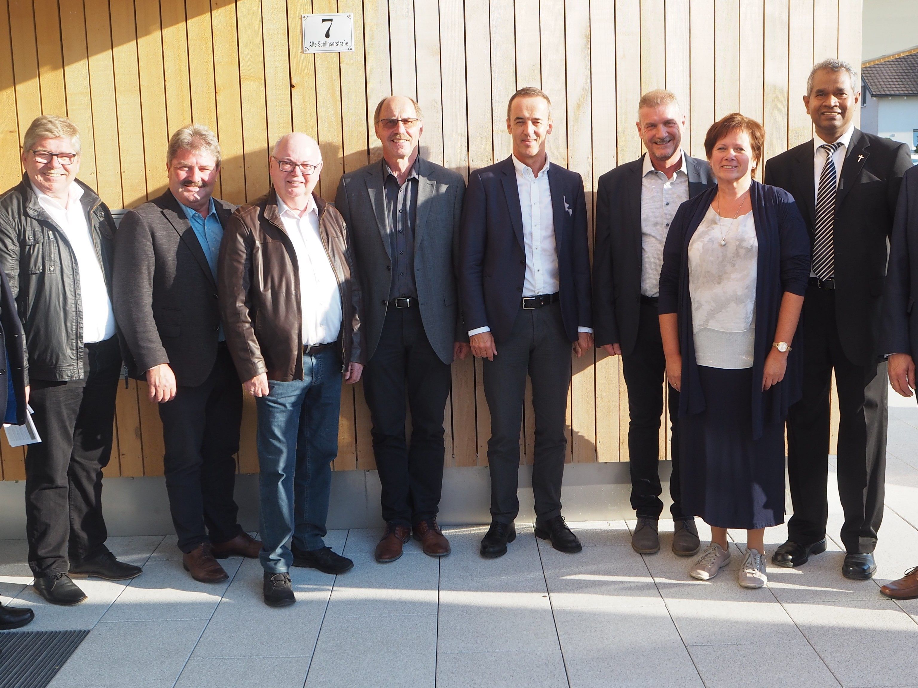 Walter Rauch, Anton Gohm, Gerold Mähr, Wolfgang Rümmele, Anton Mähr, Hans Peter Lorenz, Anton Metzler, Gabi Mähr, Pfarrer Georg Thaniyath, Lothar Hinteregger Walter Rauch, Anton Gohm, Gerold Mähr, Wolfgang Rümmele, Anton Mähr, Hans Peter Lorenz, Anton Metzler, Gabi Mähr, Pfarrer Georg Thaniyath, Lothar Hinteregger
