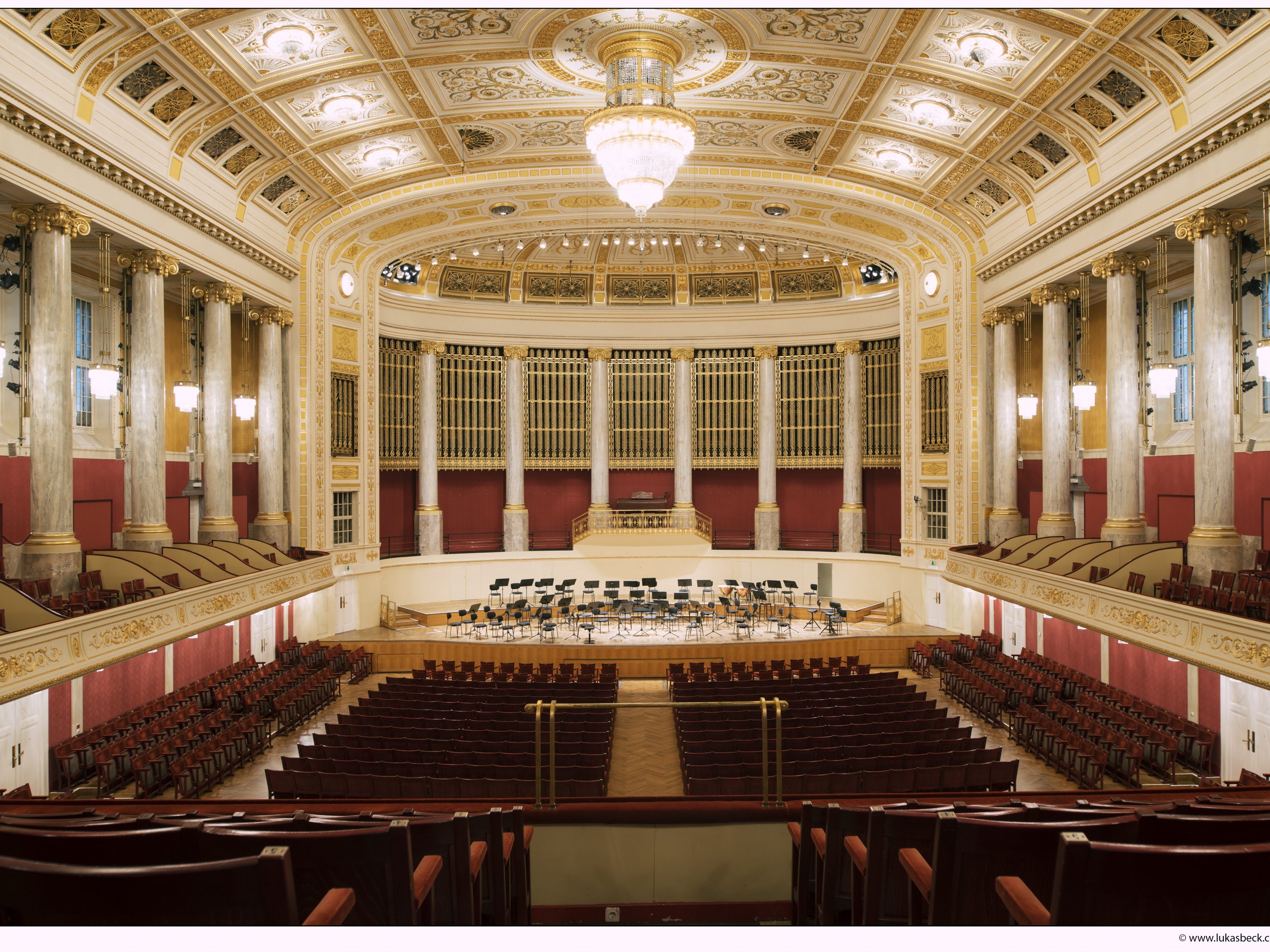 Am 24. Oktober wird das Klangkollektiv Wien ihr Gründungskonzert im Wiener Konzerthaus geben. Am 24. Oktober wird das Klangkollektiv Wien ihr Gründungskonzert im Wiener Konzerthaus geben.