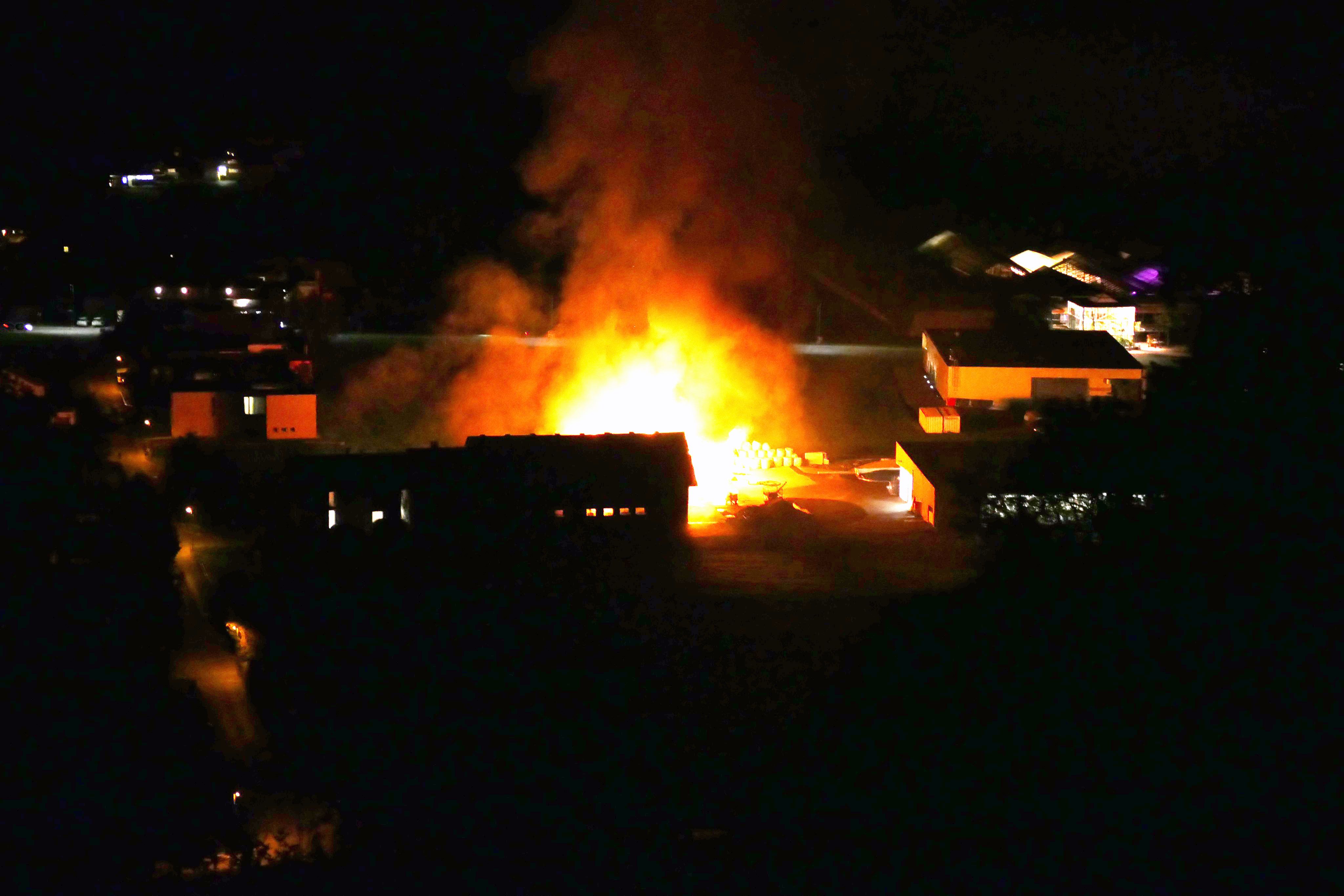 Brand in den frühen Morgenstunden Brand in den frühen Morgenstunden