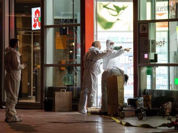 Papiere eines Syrers gefunden: Geiselnehmer mit "hoher Wahrscheinlichkeit" der Inhaber Papiere eines Syrers gefunden: Geiselnehmer mit "hoher Wahrscheinlichkeit" der Inhaber