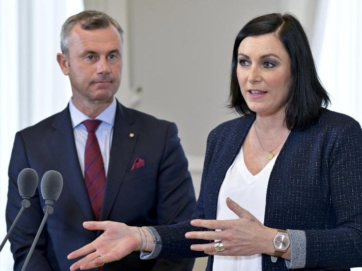 Beschluss mit den Stimmen der Regierungsparteien,