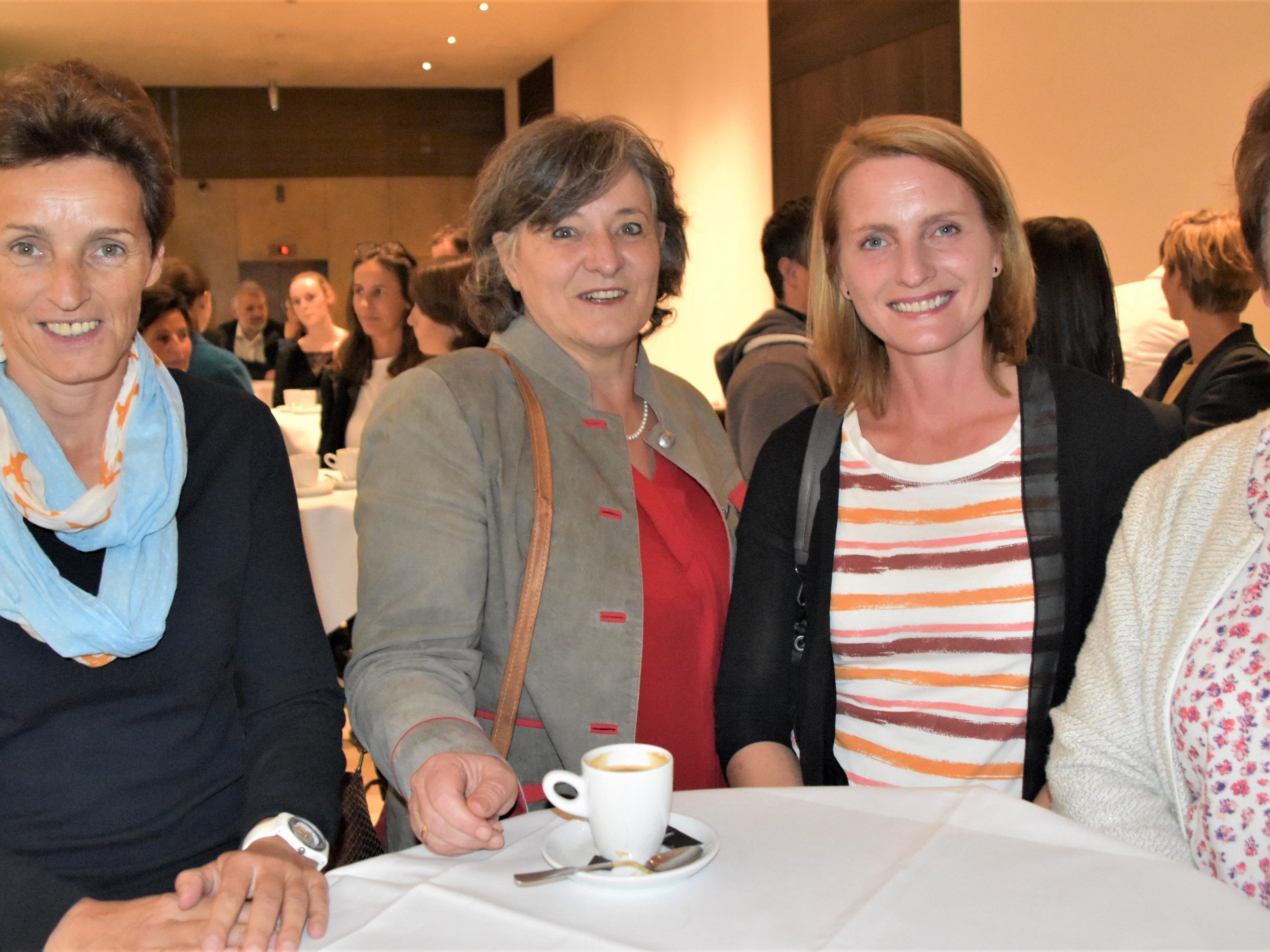 Sabine Aberer, Gabriele Greussing, Angelika Benzer und Edith Mathis
