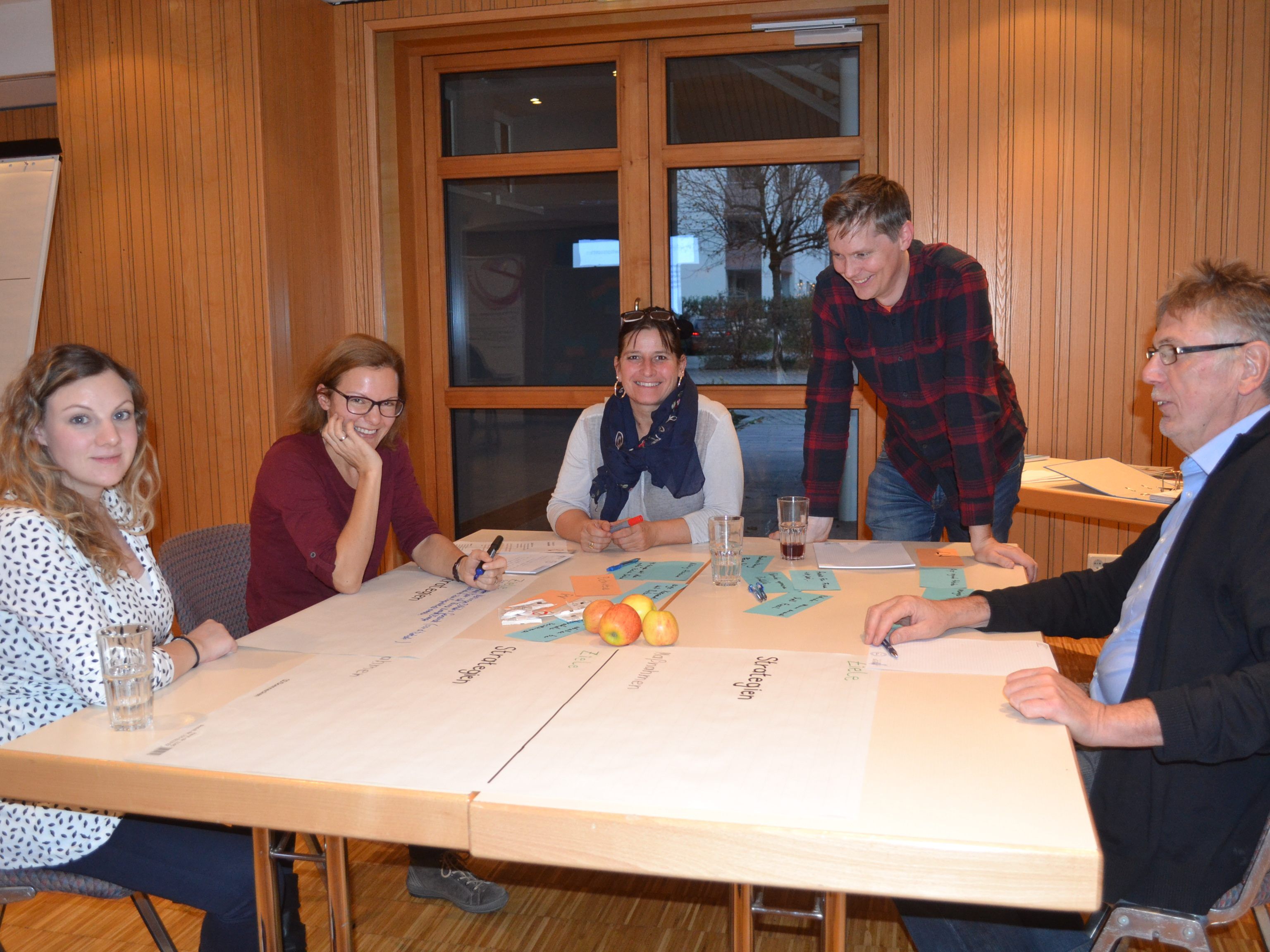 Im Rahmen eines Workshops wurde am neuen Nenzinger Energieleitbild gearbeitet. Im Rahmen eines Workshops wurde am neuen Nenzinger Energieleitbild gearbeitet.