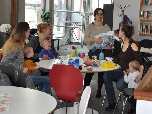 Eltern-Kind-Café im Zäwas Eltern-Kind-Café im Zäwas
