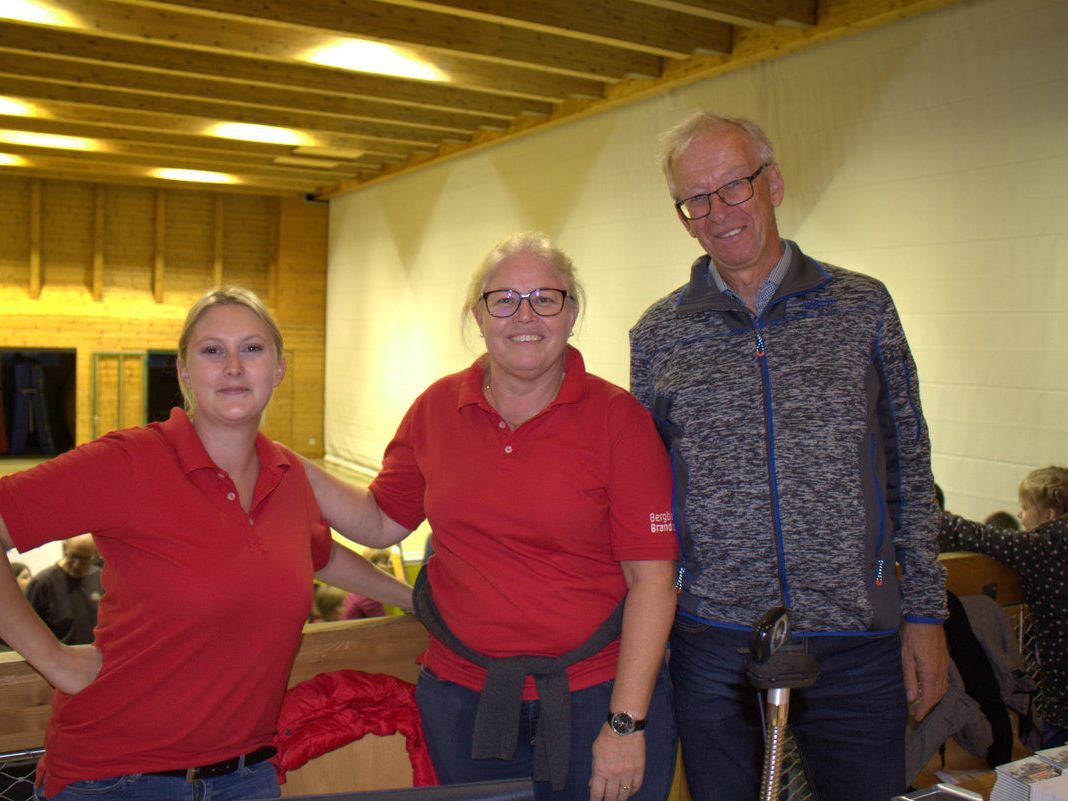 Melanie Schranz, Nina Wilhelmer und Hubert Gstach Melanie Schranz, Nina Wilhelmer und Hubert Gstach