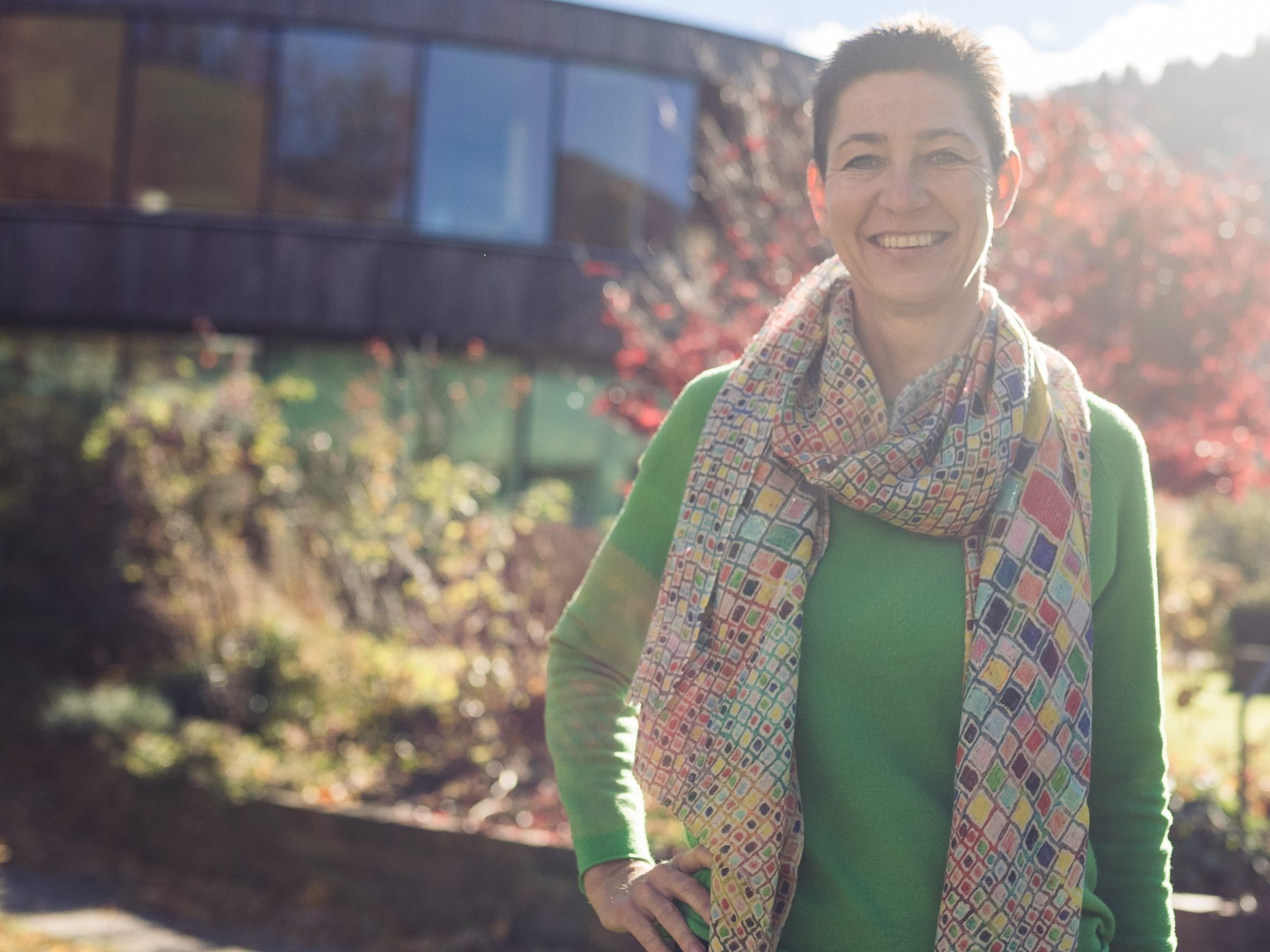 Die Unternehmerin Jutta Frick (47) aus Reuthe mag große Städte und die Natur. Sie ist im Bregenzerwald fest verwurzelt. Die Unternehmerin Jutta Frick (47) aus Reuthe mag große Städte und die Natur. Sie ist im Bregenzerwald fest verwurzelt.
