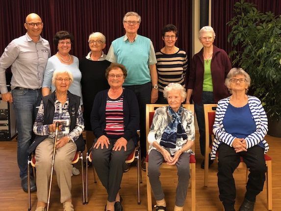 „Die Silberfäden“ waren beim Seniorentheaterfestival ebenfalls mit dabei. „Die Silberfäden“ waren beim Seniorentheaterfestival ebenfalls mit dabei.