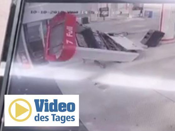 Tankschlauch am Auto vergessen, schon brennt die Tanke.