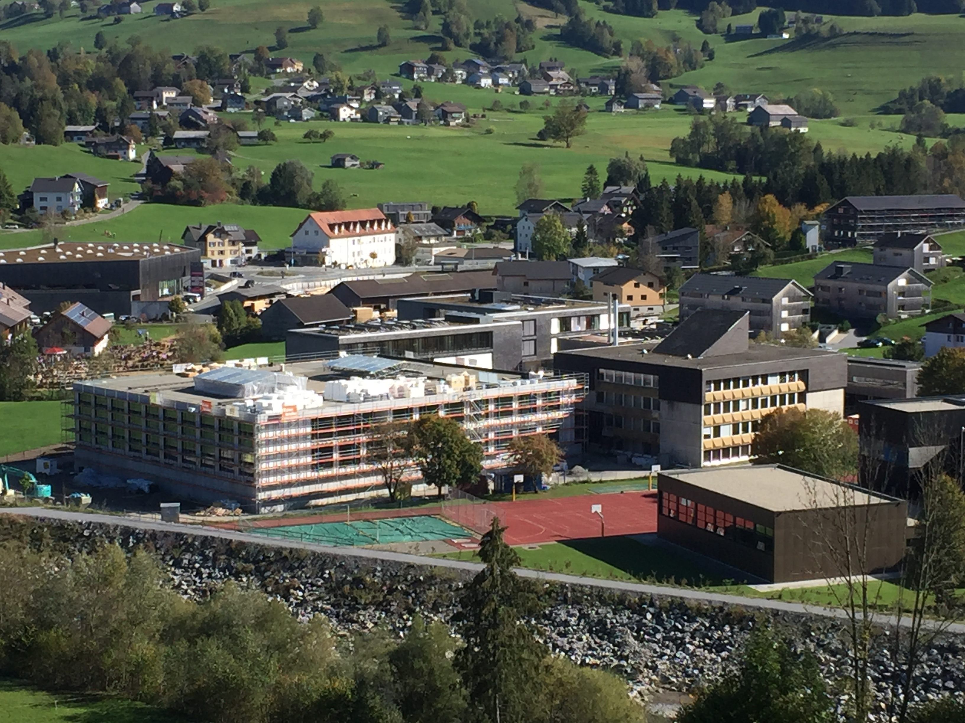 Es ist das größte Infrastruktur-Projekt, das jemals in Egg umgesetzt wurde: der Neubau der Sprengel-Mittelschule der Gemeinden Egg, Andelsbuch und Schwarzenberg.