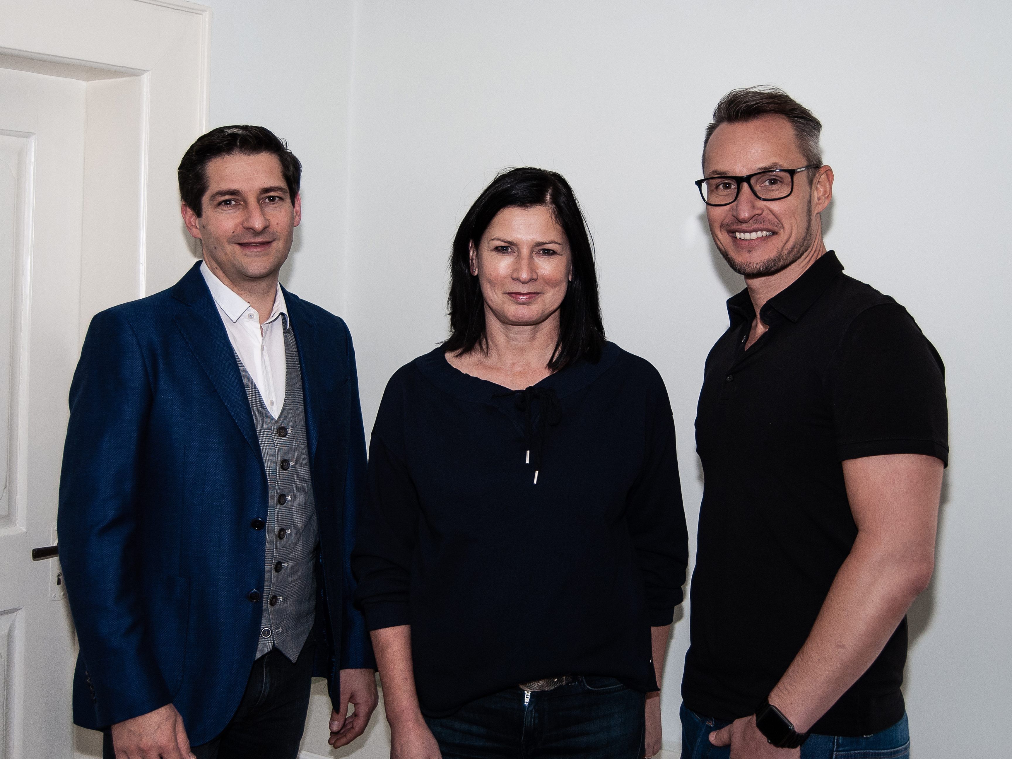 v. l. WIGE-Obmann Gunther Fenkart, Magdalena Holzer, Mike Metelko