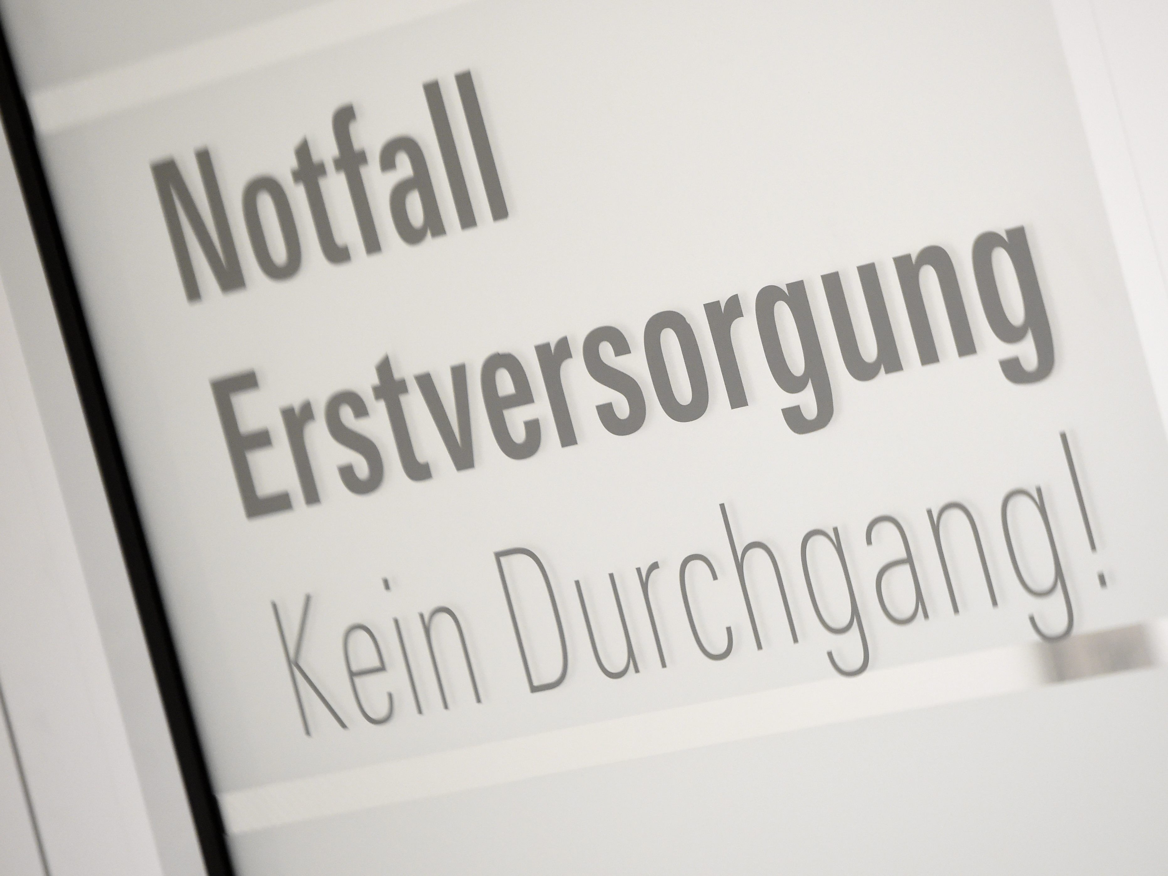 Soll es in den Spitalsambulanzen Sonderklassen für Privatversicherte geben?