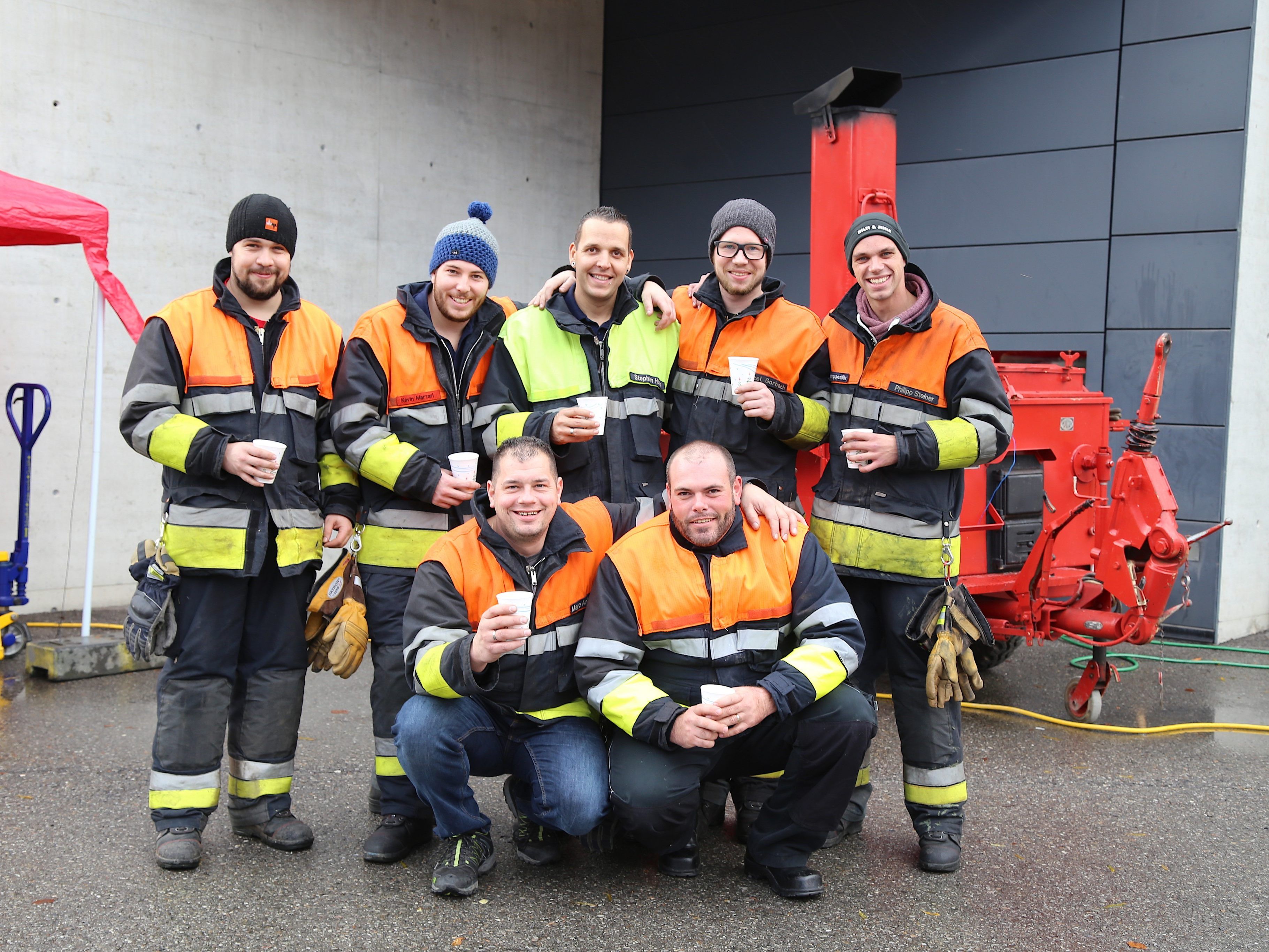 Beste Stimmung bei der Feuerwehr Altenstadt. Beste Stimmung bei der Feuerwehr Altenstadt.