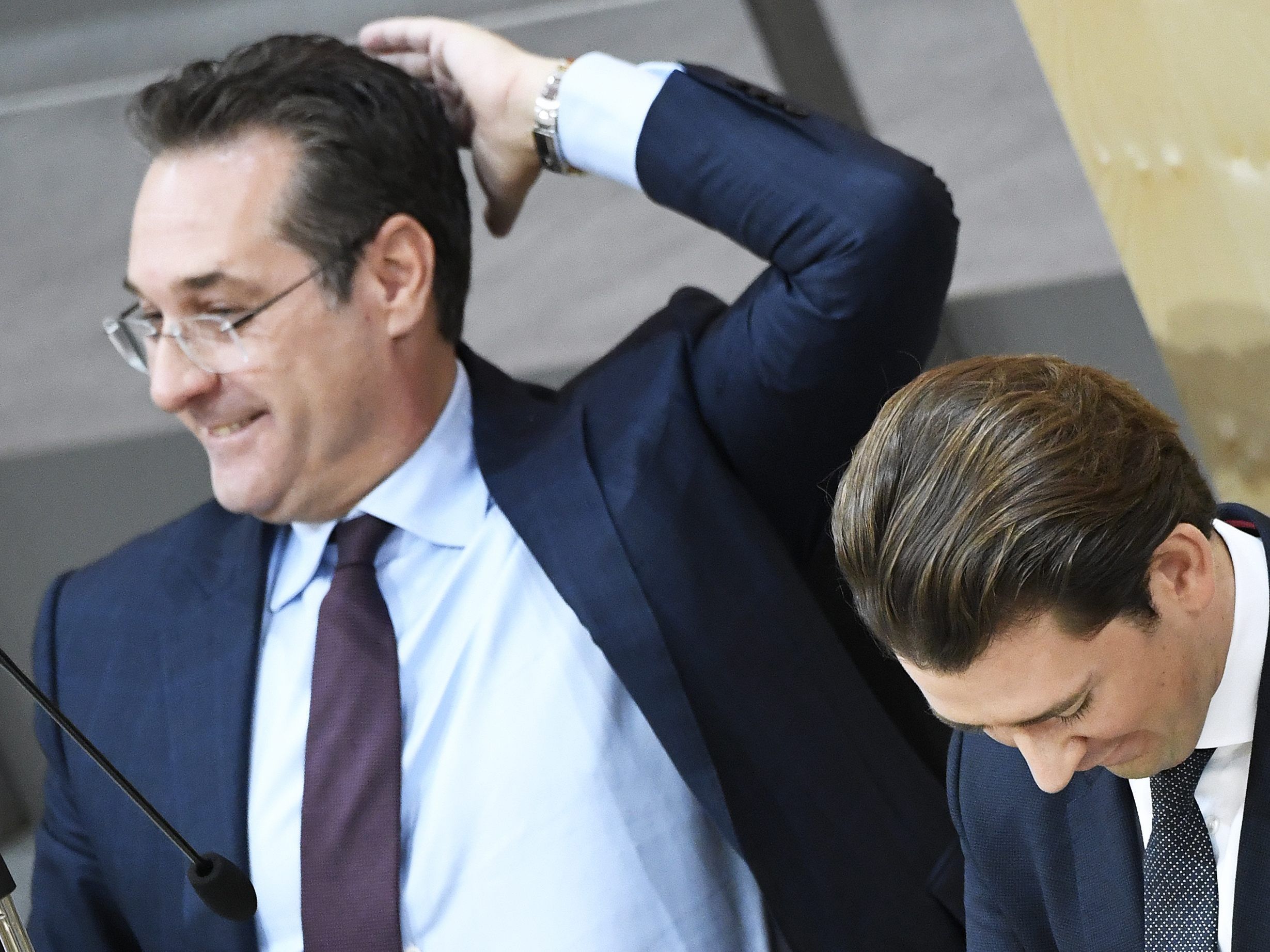 Die türkis-blaue Regierung verfolgt weiter hartnäckig ihren eingeschlagenen Kurs.