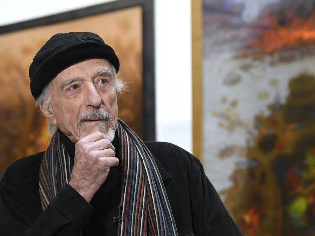 Der österreichische Künstler Arik Brauer feiert heute seinen 90. Geburtstag.