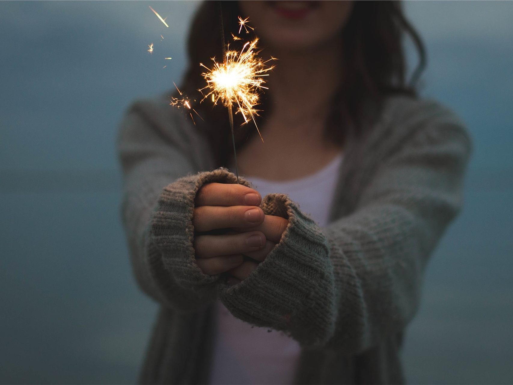 Vor allem zu Silvester steigen die Verletzungen an den Augen durch Feuerwerkskörper enorm an.