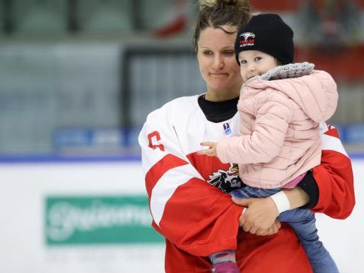 Eva Beiter zählt zu den besten Eishockeyspielerinnen Österreichs Eva Beiter zählt zu den besten Eishockeyspielerinnen Österreichs
