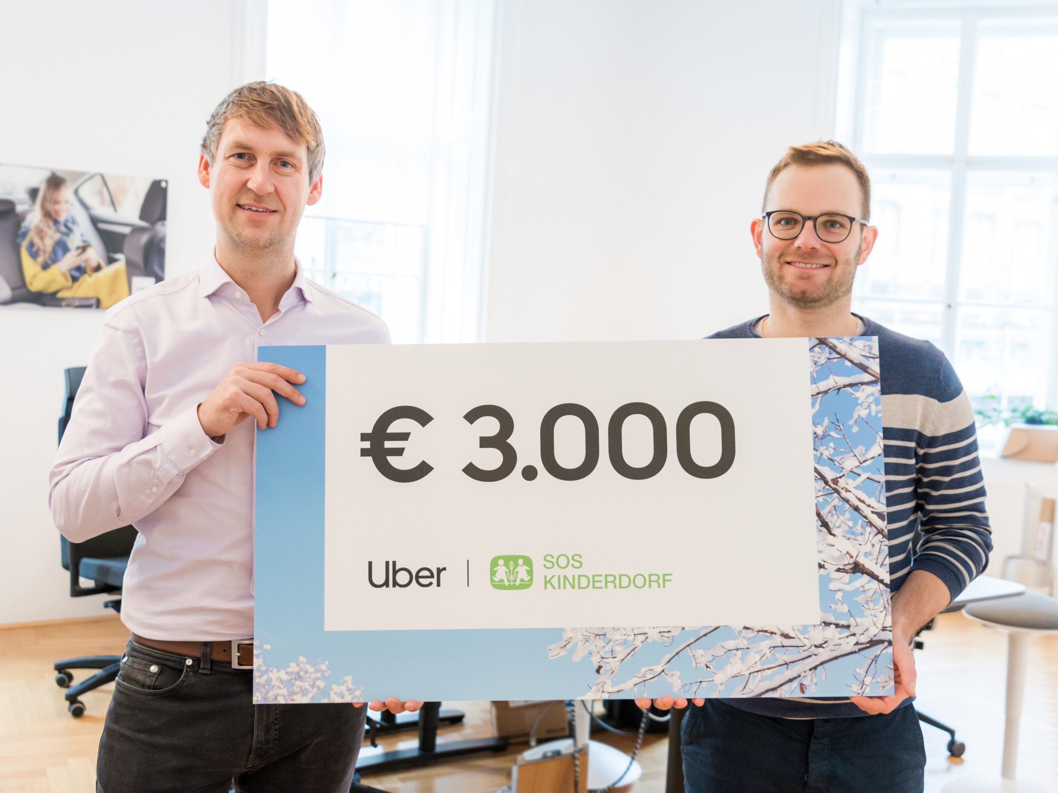 Martin Essl, Head of Austria bei Uber und Alexander Mairginter, SOS Kinderdorf Martin Essl, Head of Austria bei Uber und Alexander Mairginter, SOS Kinderdorf