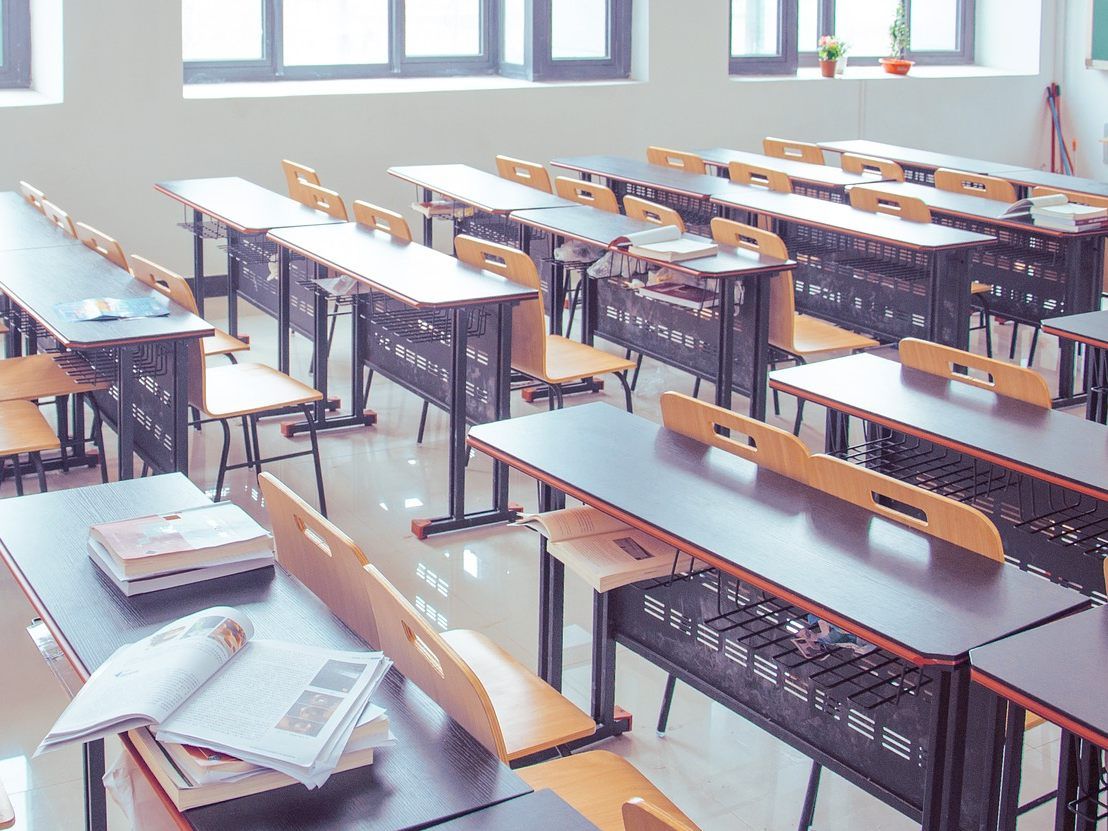 Ab dem Schuljahr 2020/21 wird Ethik als Ersatzpflichtgegenstand eingeführt. Ab dem Schuljahr 2020/21 wird Ethik als Ersatzpflichtgegenstand eingeführt.