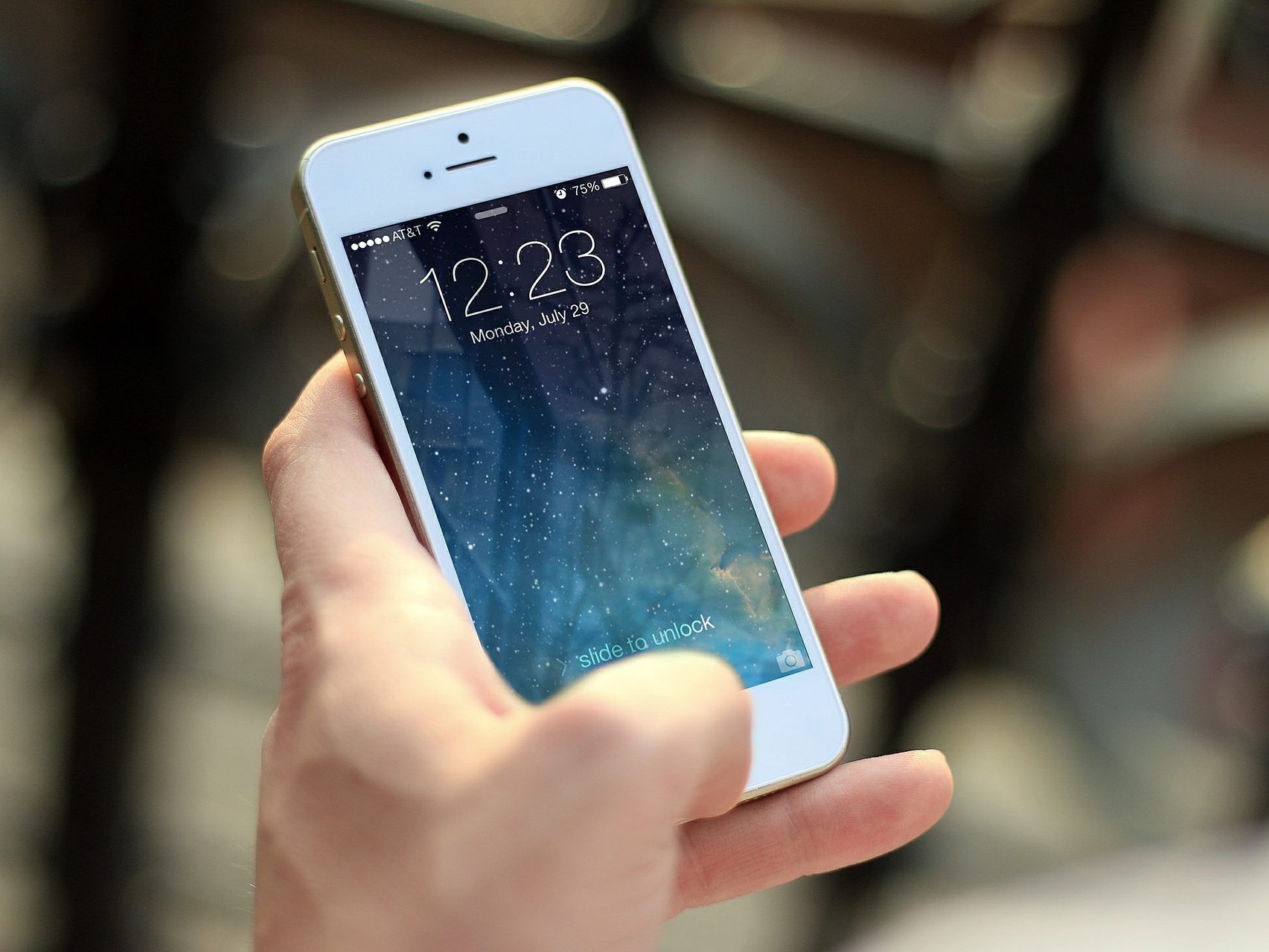 Hunderte "3"-Kunden hatten am Wochenende eine andere Telefonnummer. Hunderte "3"-Kunden hatten am Wochenende eine andere Telefonnummer.