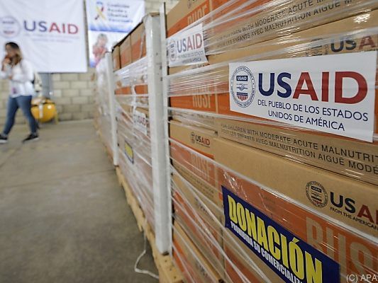 Hilfslieferungen aus den USA sollen den Menschen vor Ort helfen