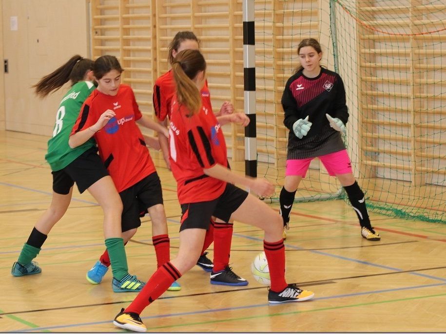 RW Rankweiler Mädchenfußball bommt an allen Ecken und Enden RW Rankweiler Mädchenfußball bommt an allen Ecken und Enden