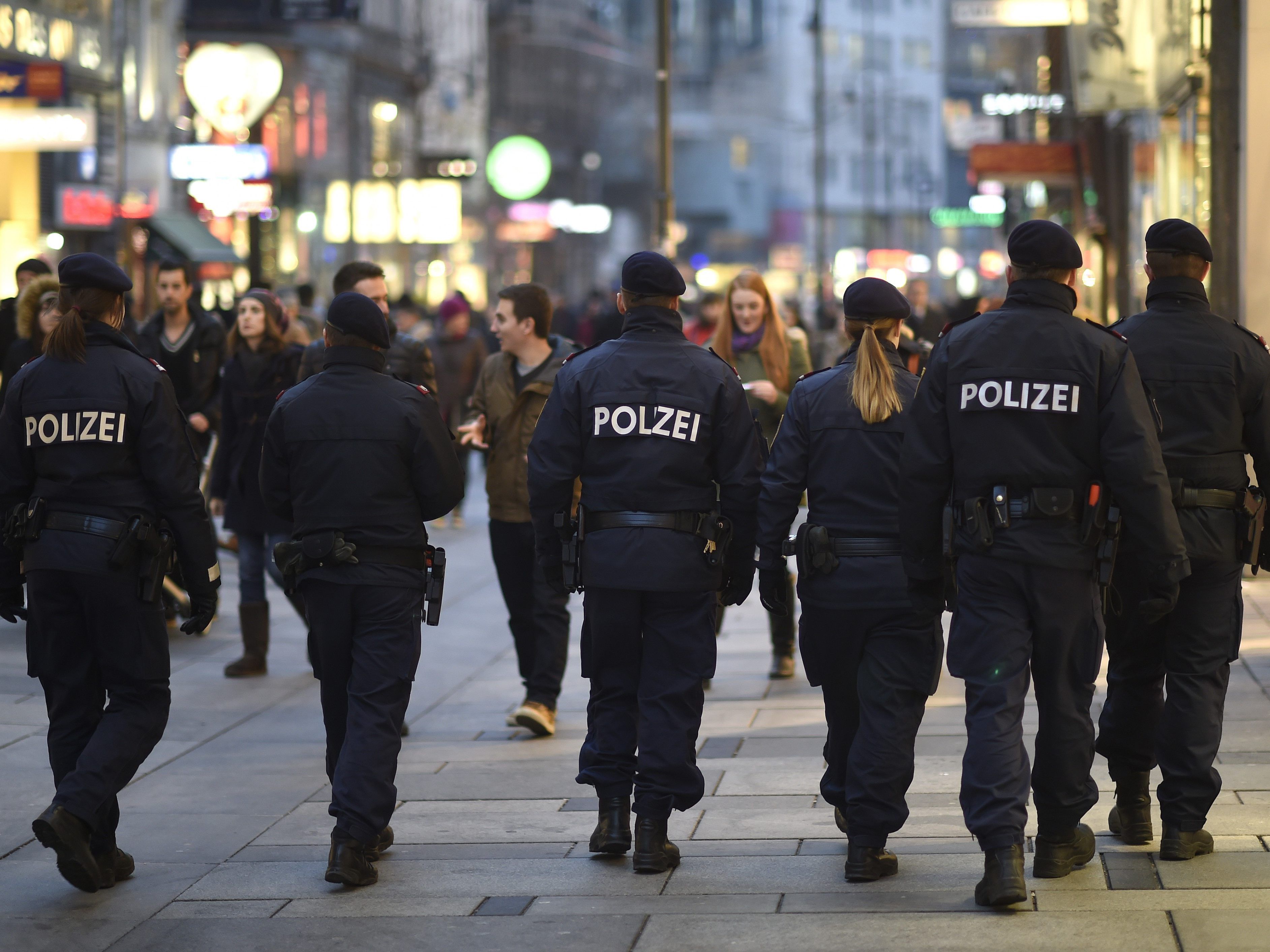 Die Polizei gibt erneut Präventionstipps zum Thema Trickbetrug. Die Polizei gibt erneut Präventionstipps zum Thema Trickbetrug.