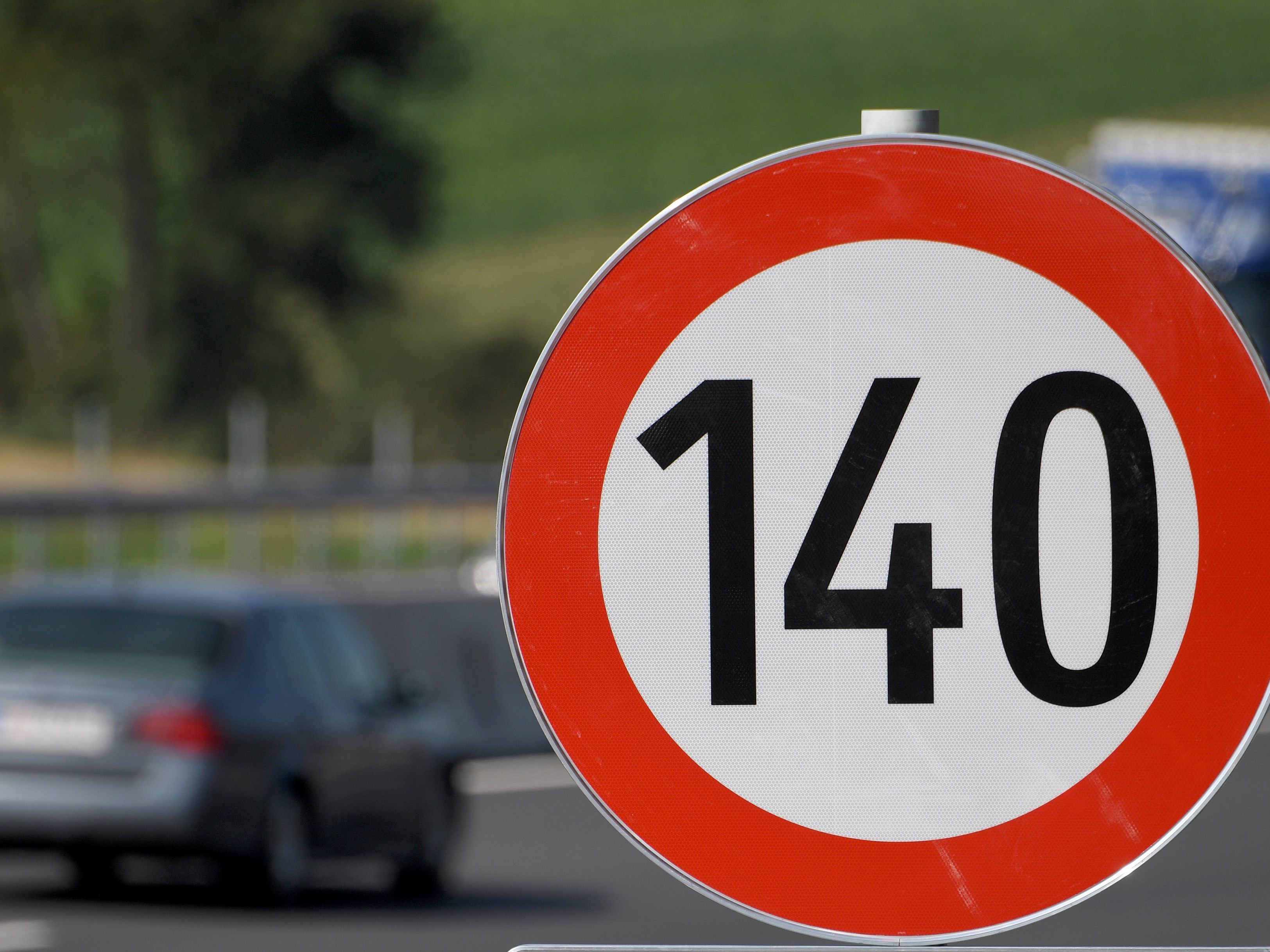 Für Verkehrsminister Hofer sind weitere Teststrecken denkbar. Für Verkehrsminister Hofer sind weitere Teststrecken denkbar.