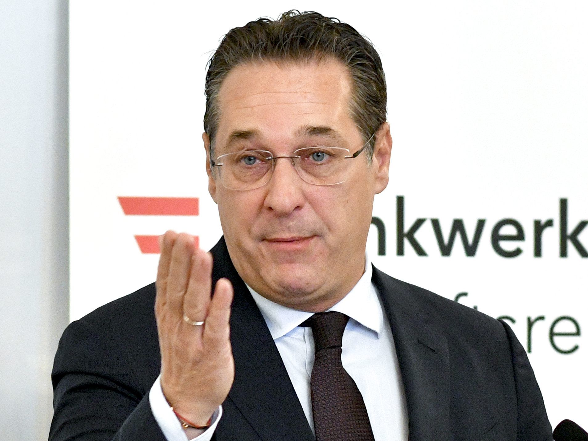 Sportminister HC Strache