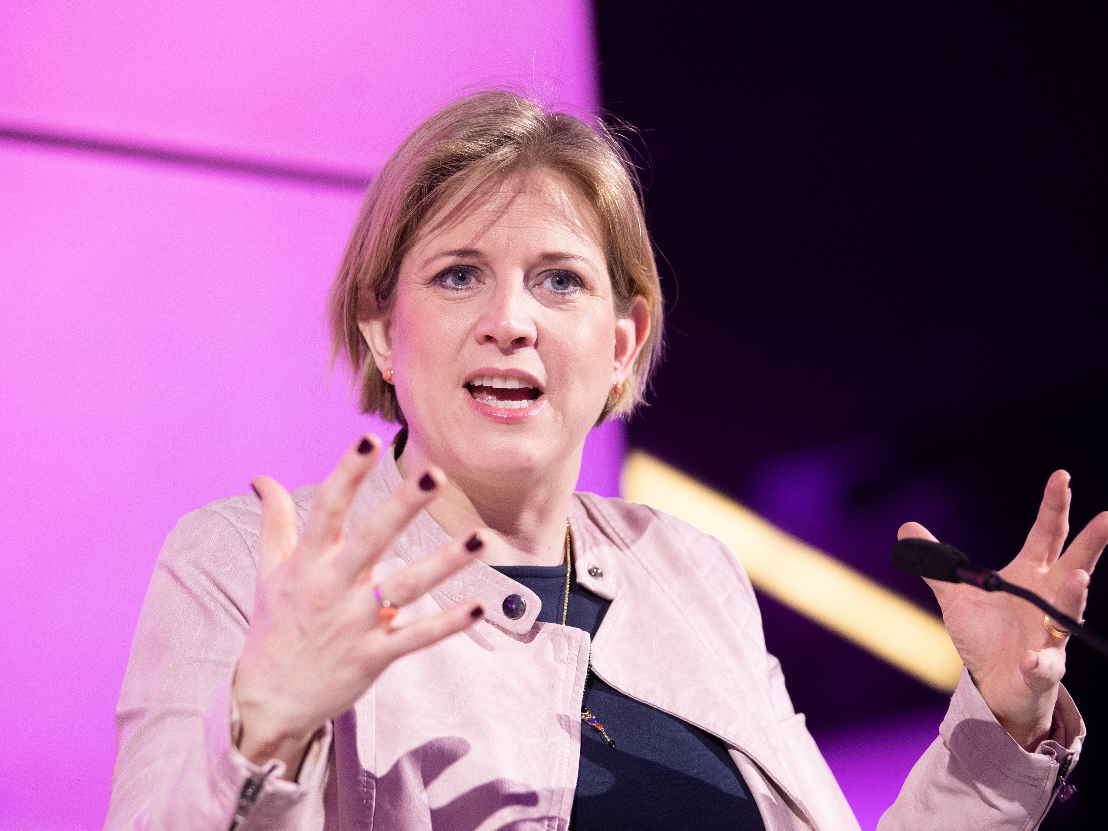 Beate Meinl-Reisinger. Beate Meinl-Reisinger.