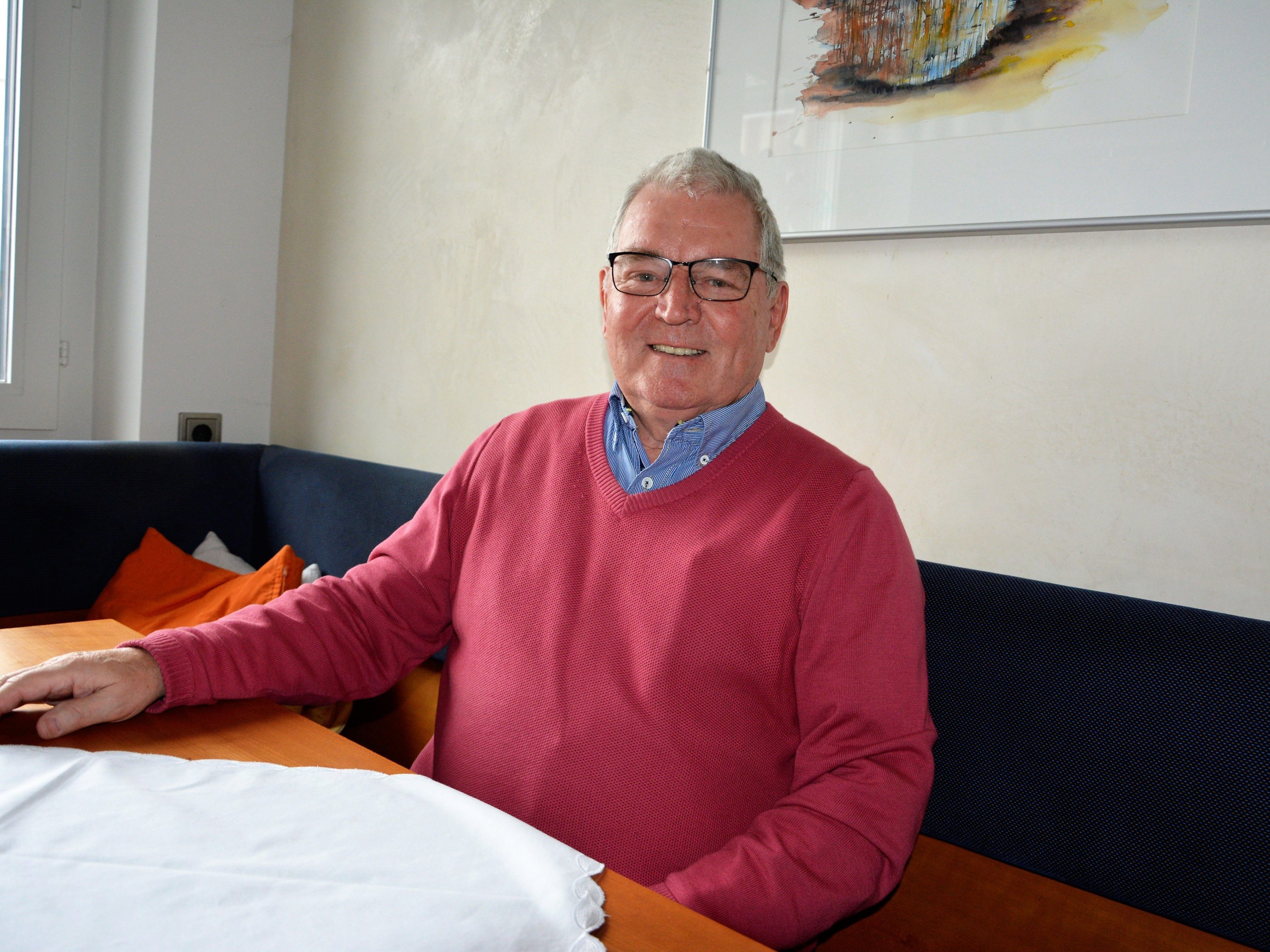 Helmut Hagen ist in Lustenau unter dem Markenzeichen „Ludovikus“ ortsbekannt. Helmut Hagen ist in Lustenau unter dem Markenzeichen „Ludovikus“ ortsbekannt.