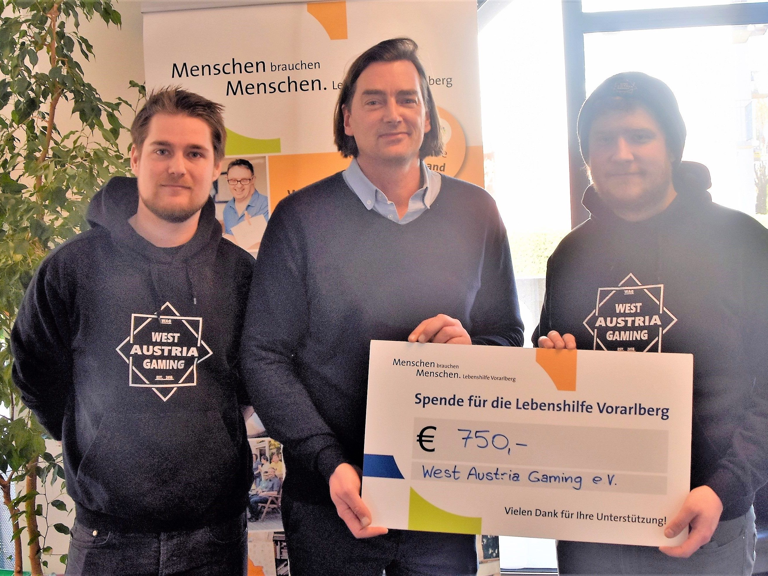Samuel Rauch, Axel Schwnatner (LHV) und Hanno Loacker